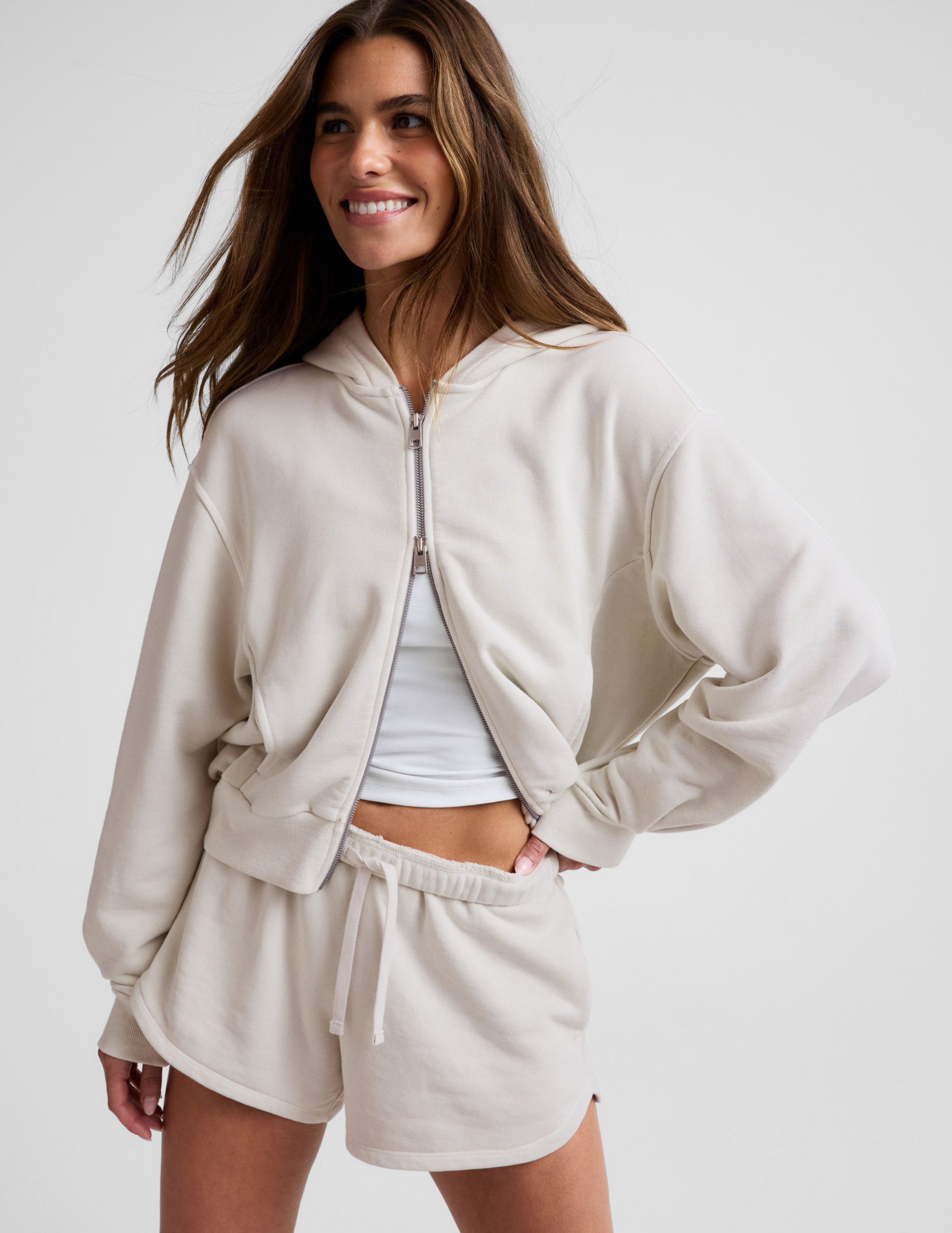 UNMAPPED　Dust fade hoodie / wht Fade Out Full Zip Hoodie | Beyond Yoga
