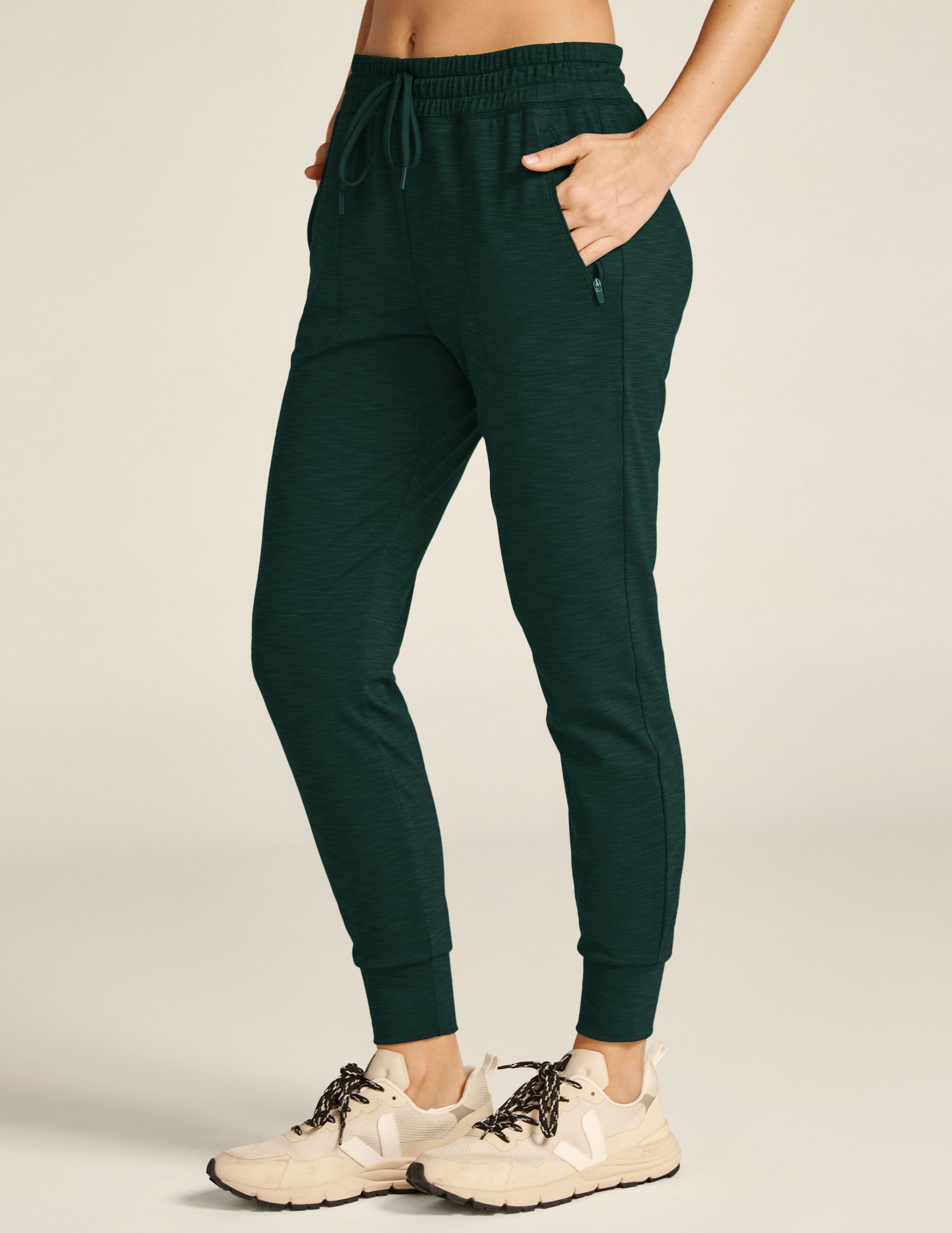 Heather Rib Street Jogger | Beyond Yoga