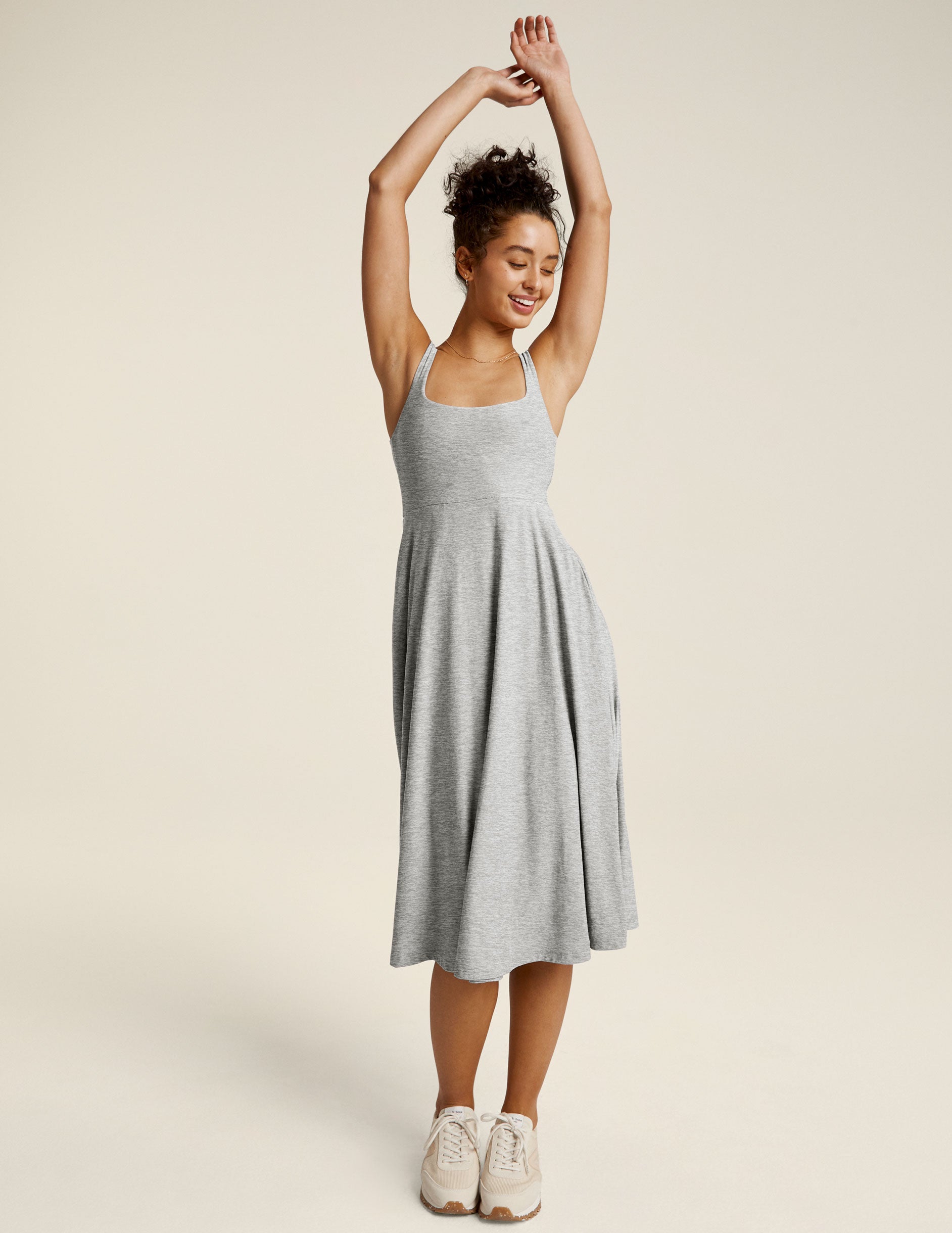 light gray sleeveless midi loose fitting dress with square neckline and pockets