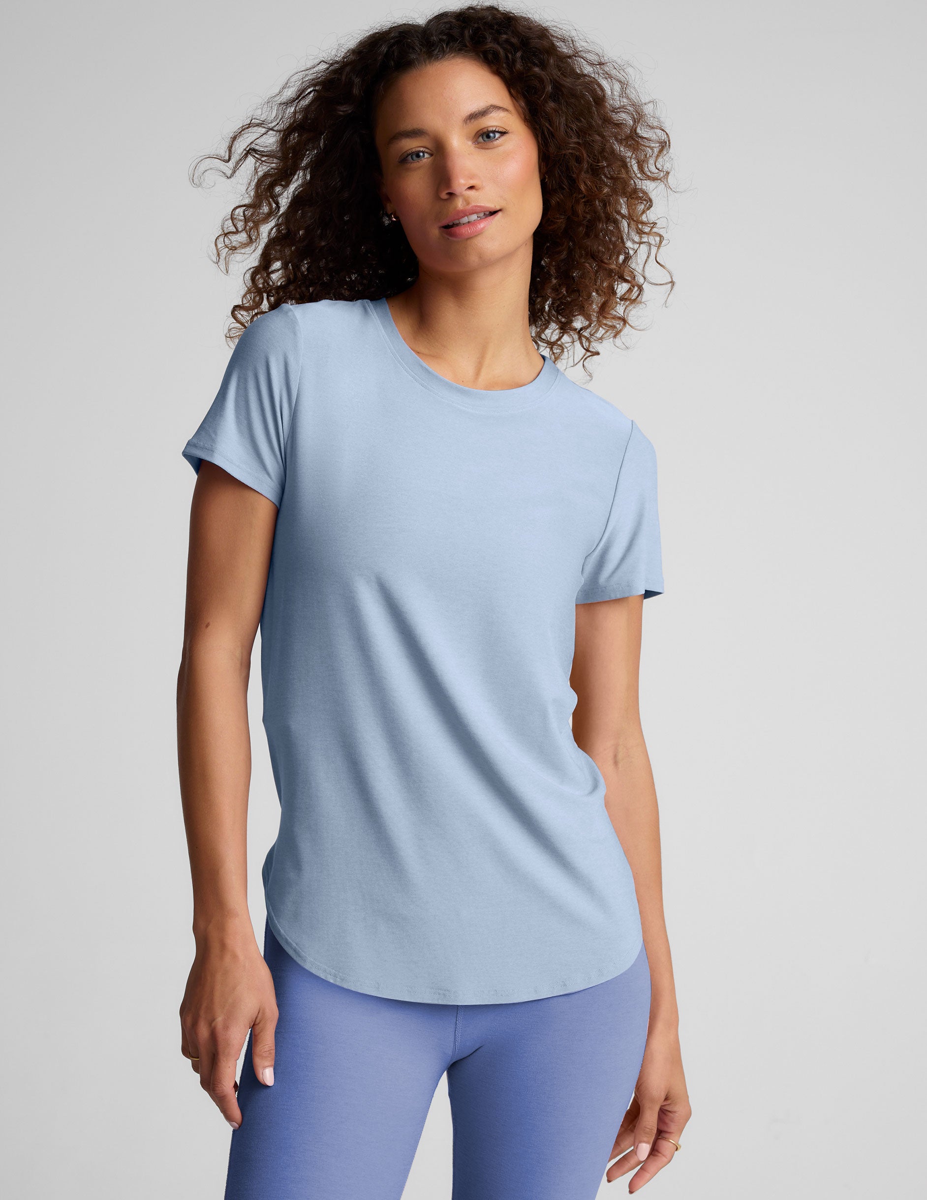 (取寄) ビヨンドヨガ レディース フェザーウェイト オン ザ ダウン ロー ティー Beyond Yoga women Featherweight On The Down Low Tee Eternal Blue Heather Featherweight On The Down Low Tee | Beyond Yoga