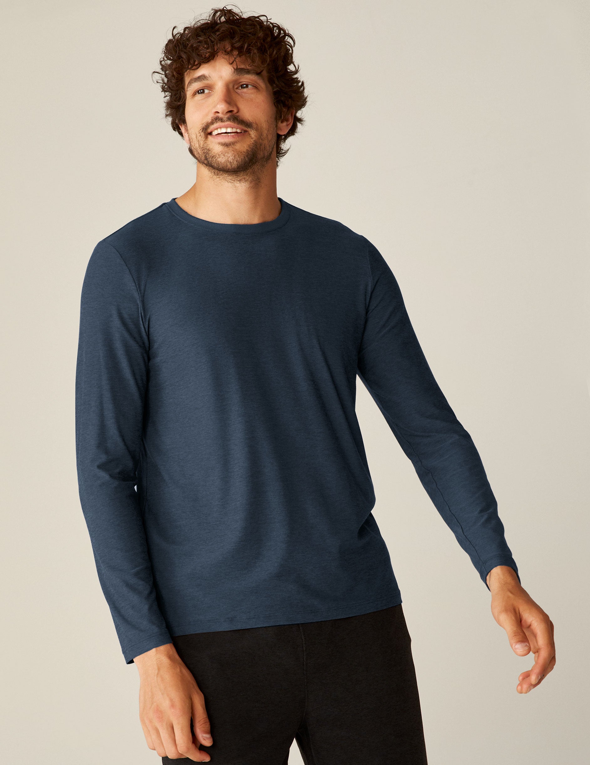 blue men's long sleeve top.