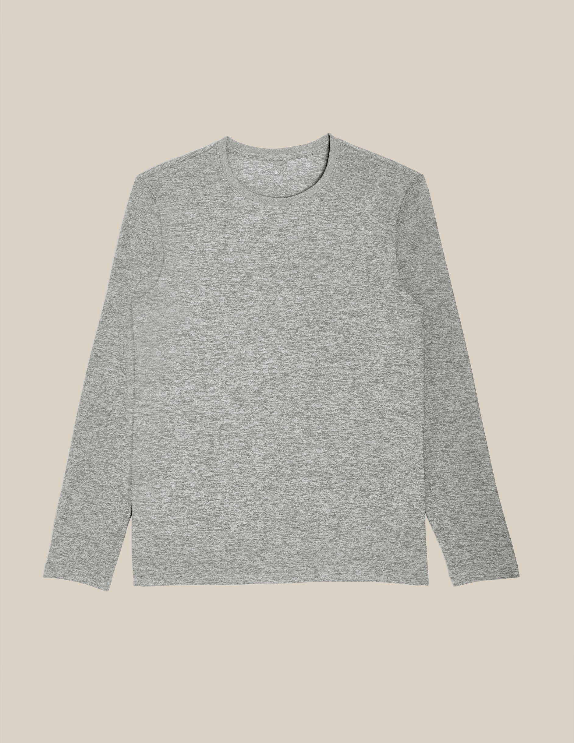 gray men's long sleeve top.