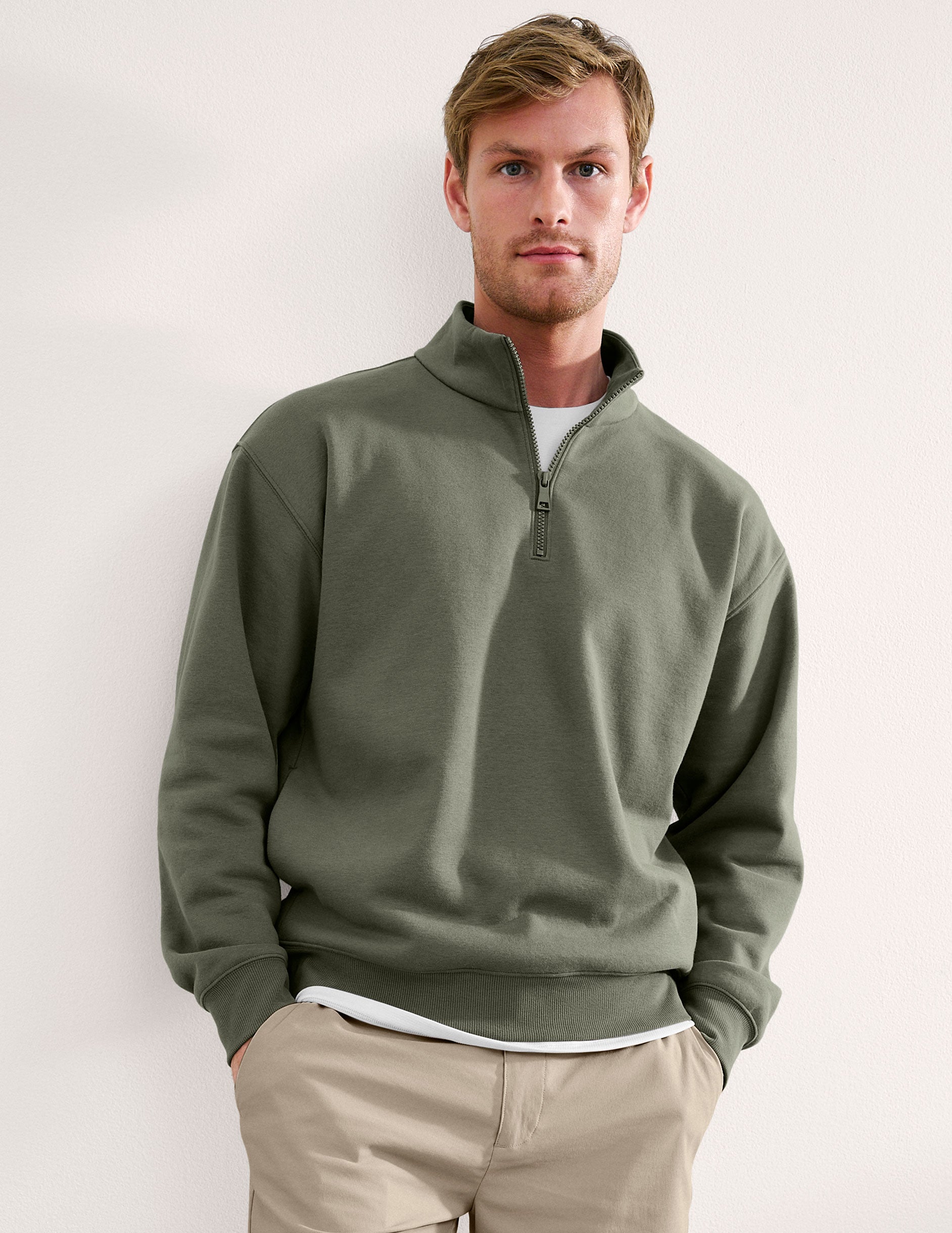 エルッペ LuxeFleece Half Zip Men's Pullover | Beyond Yoga