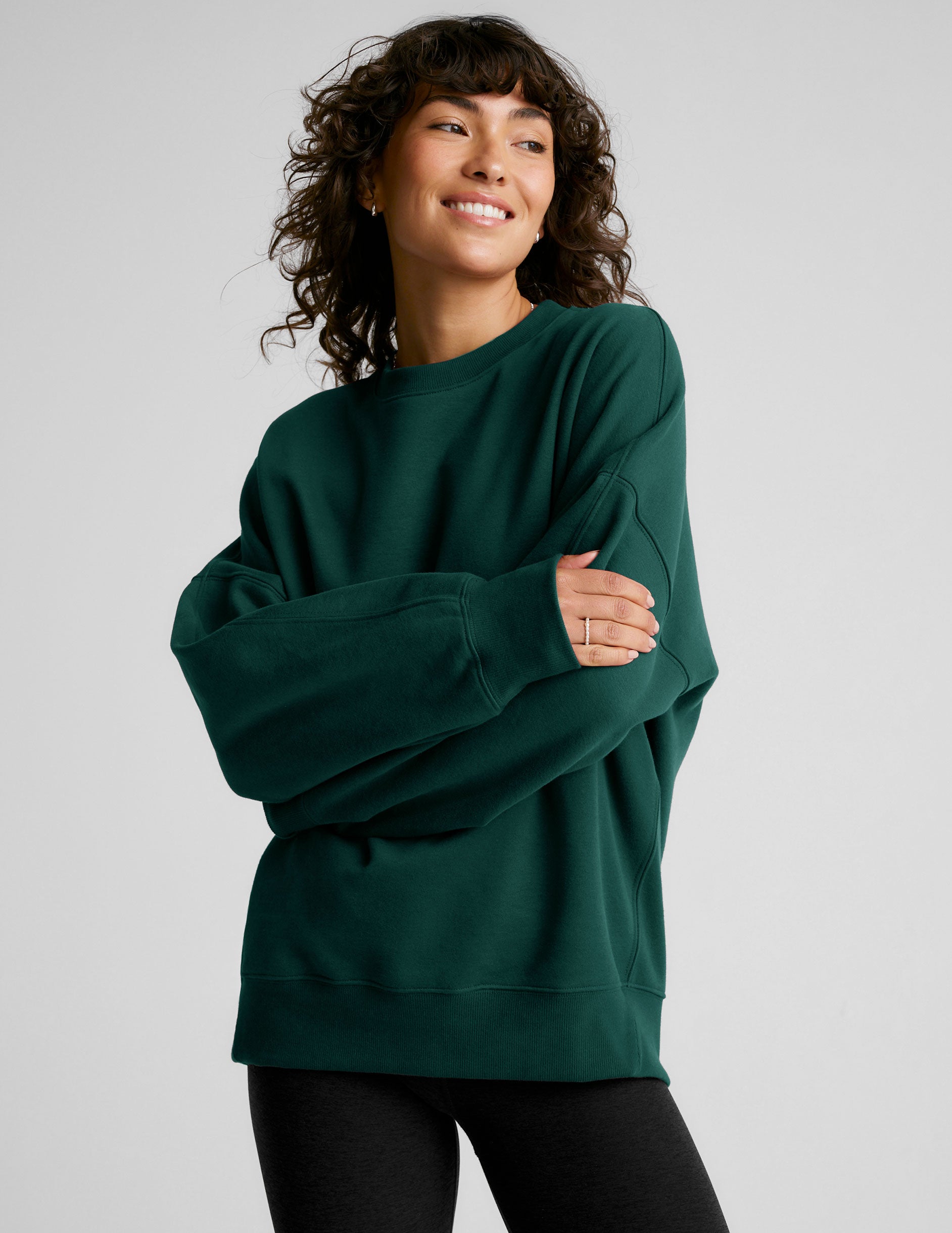 green crew neck oversized sweatshirt.