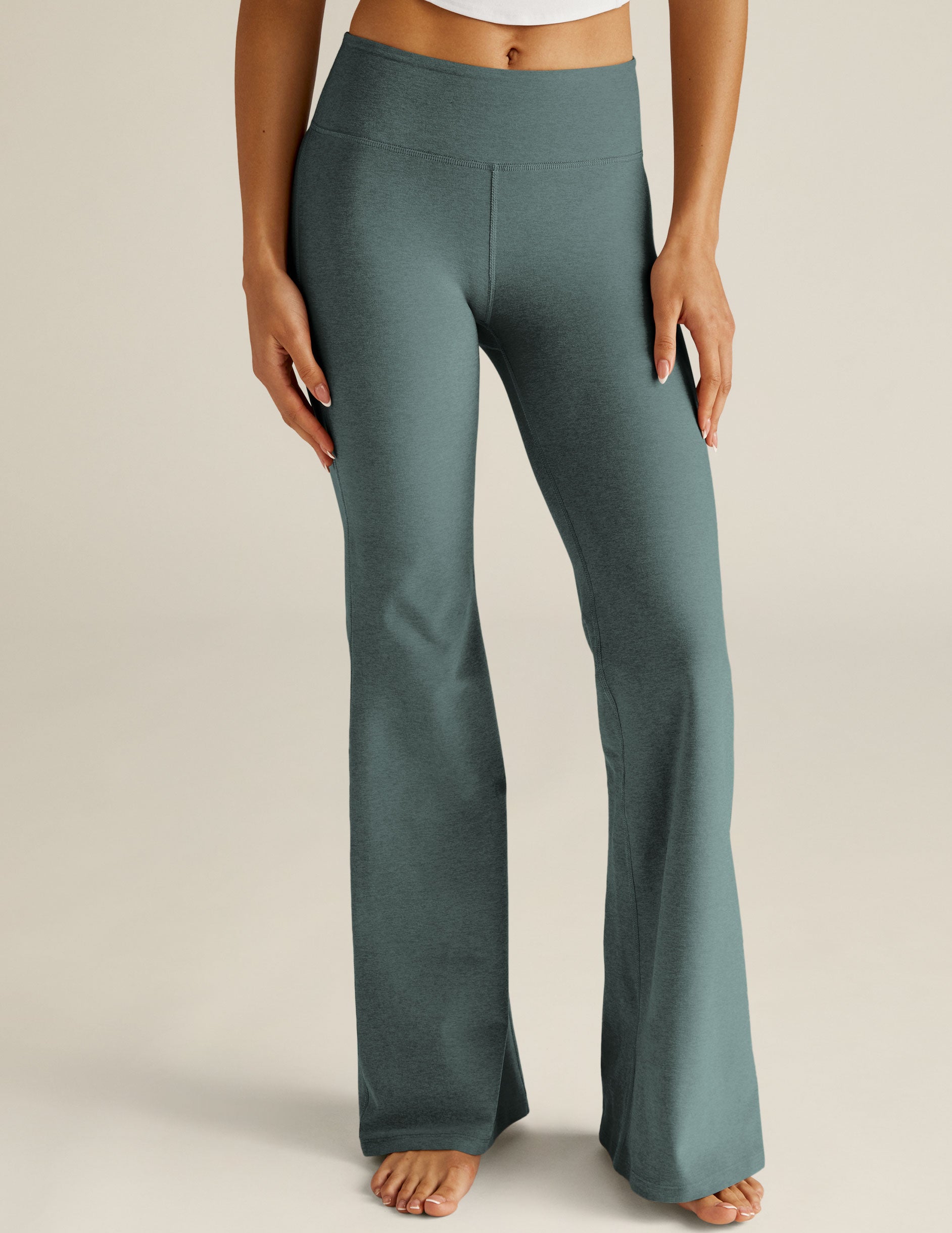 NEW BEYOND YOGA heather rib all day flare pant in heather black
