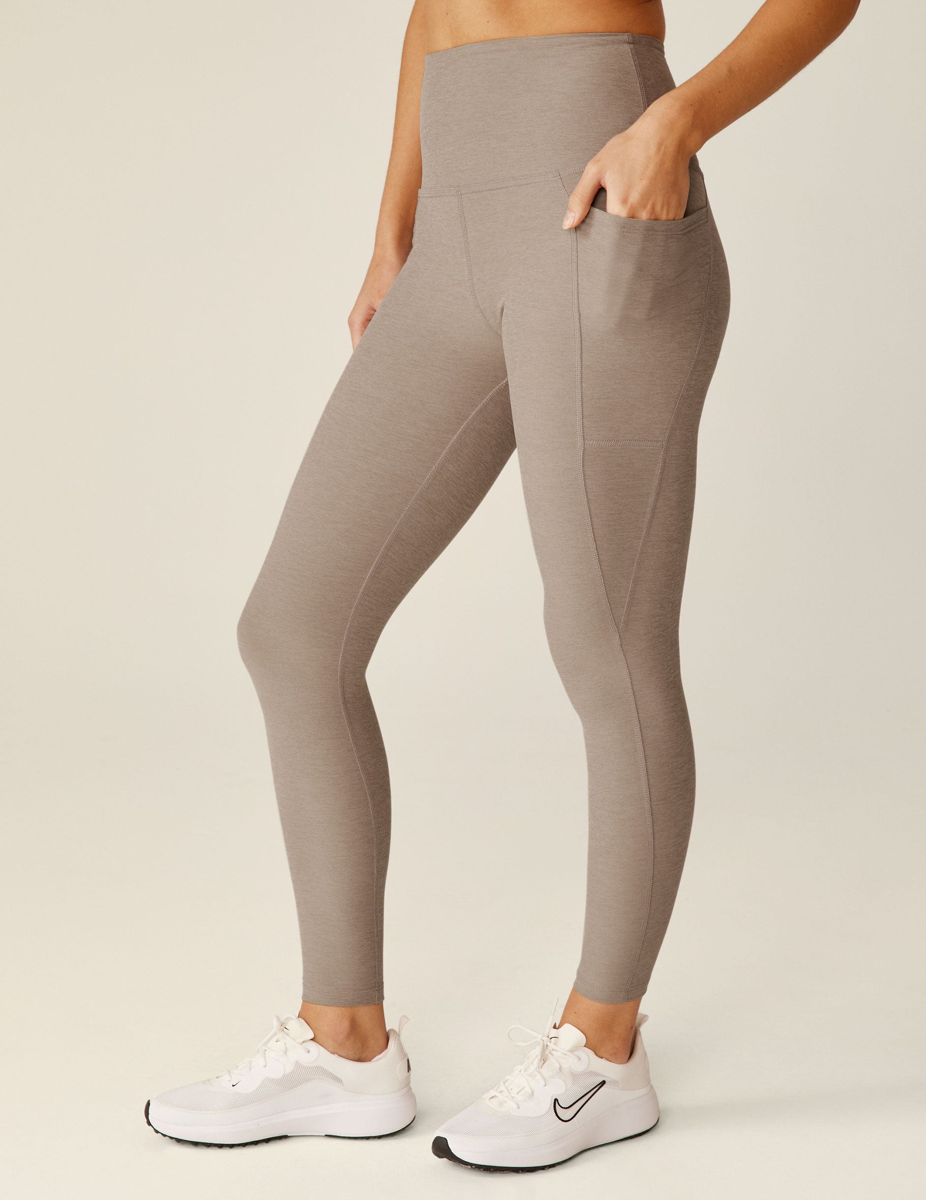 UUE Yoga Leggings with Pockets for Women, High Palestine