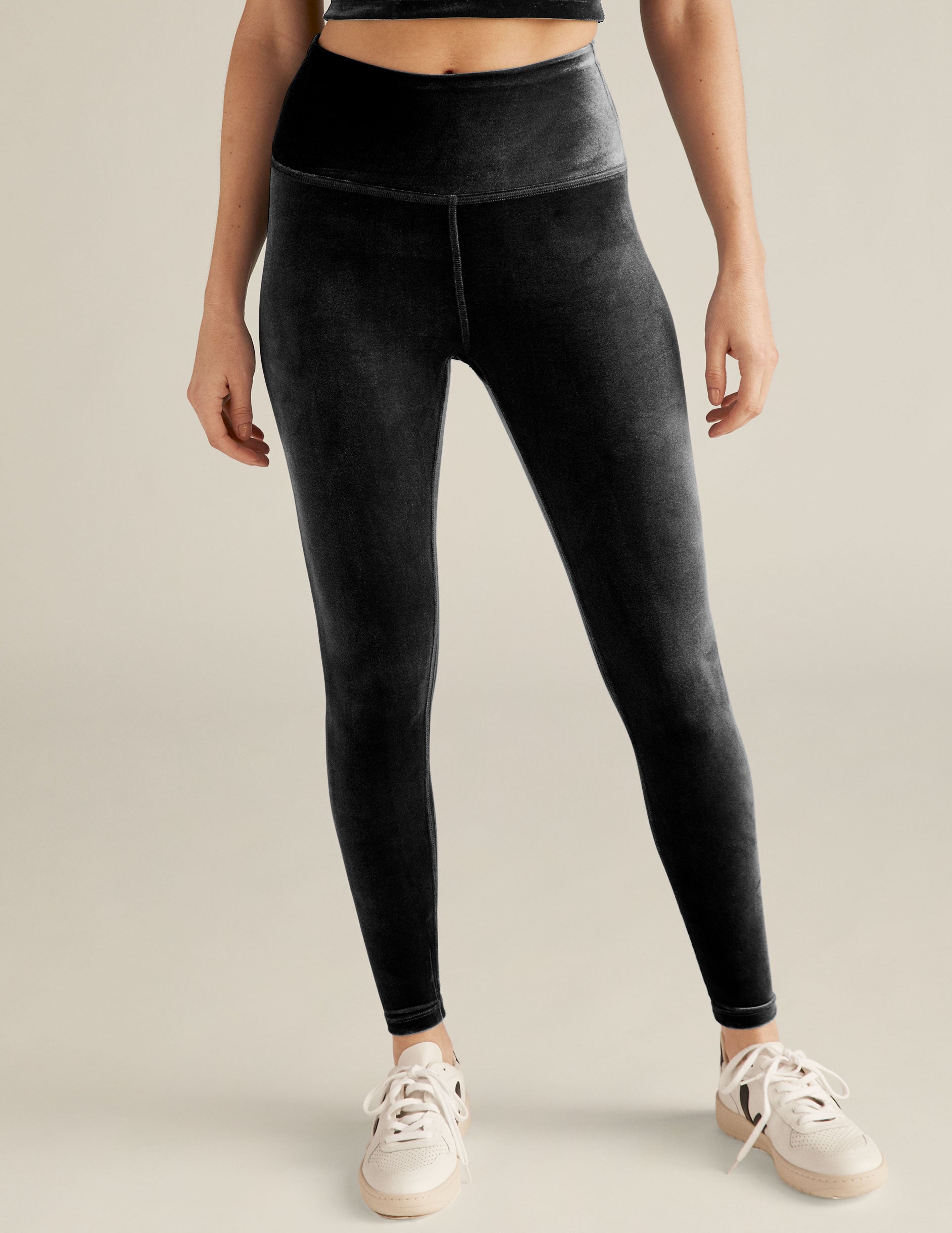 Women's Stretch Woven High-rise Taper Pants - All In Motion™ Black