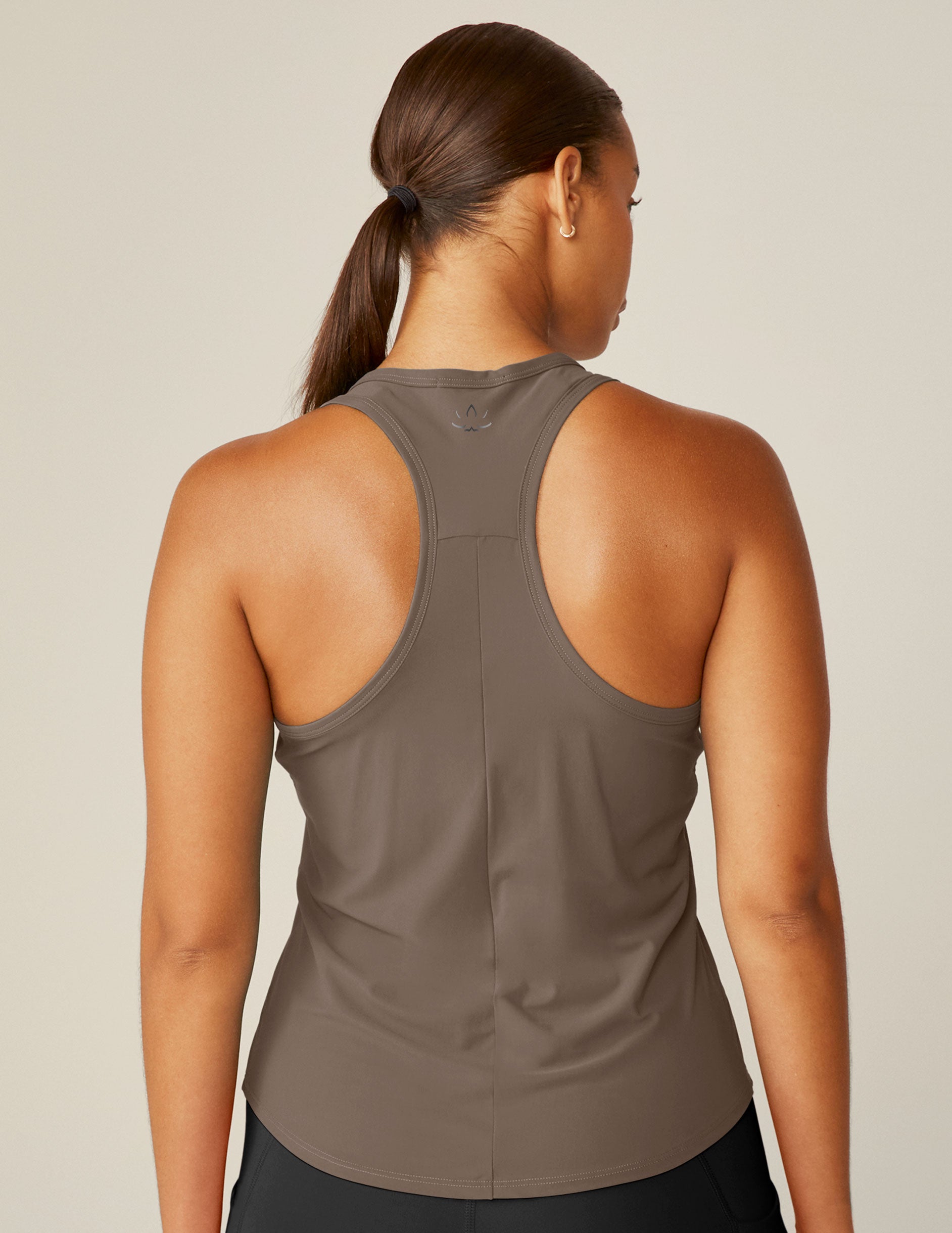 brown powerbeyond scoop neck racerback tank top.