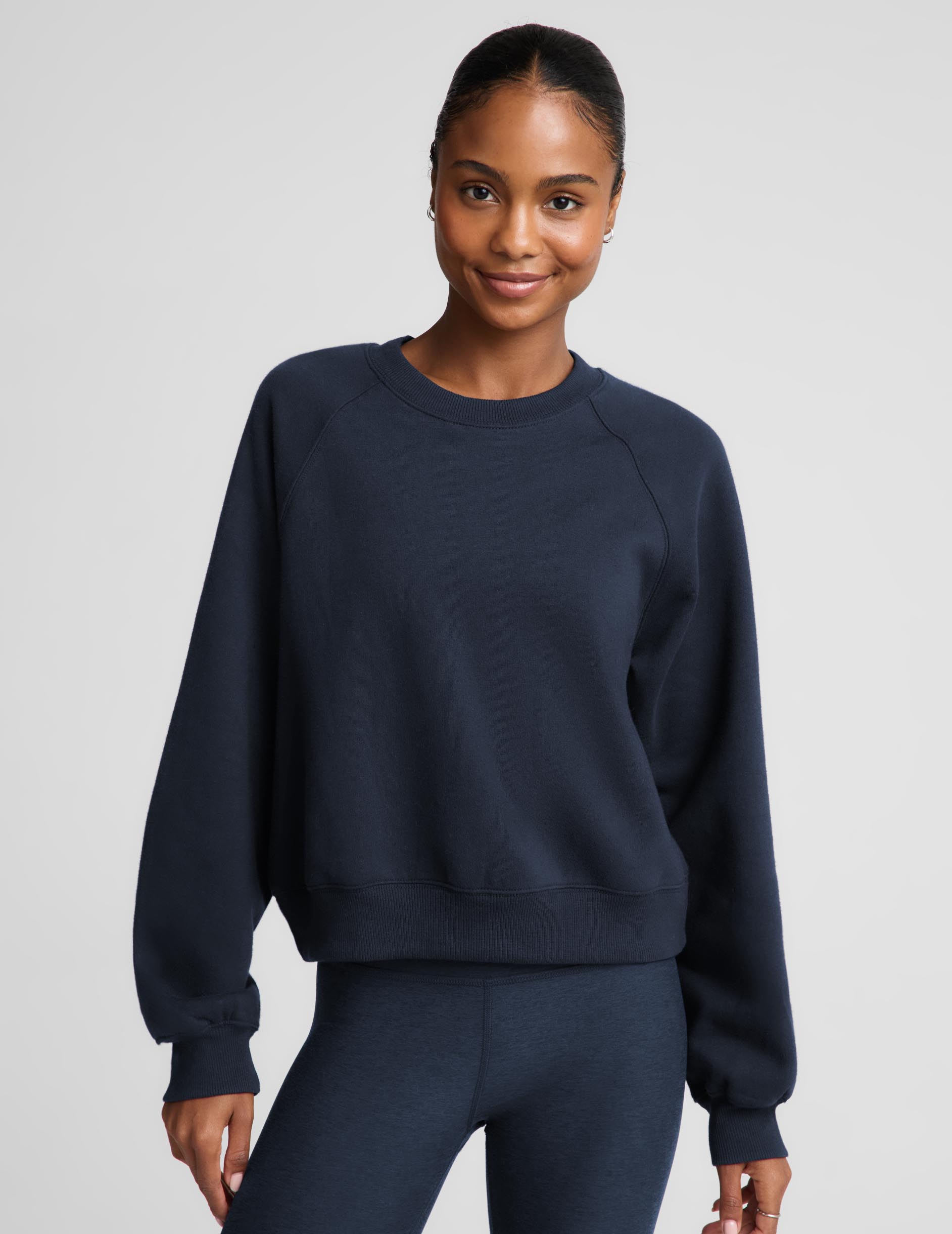 LuxeFleece 2.0™ Raglan Crewneck | Beyond Yoga