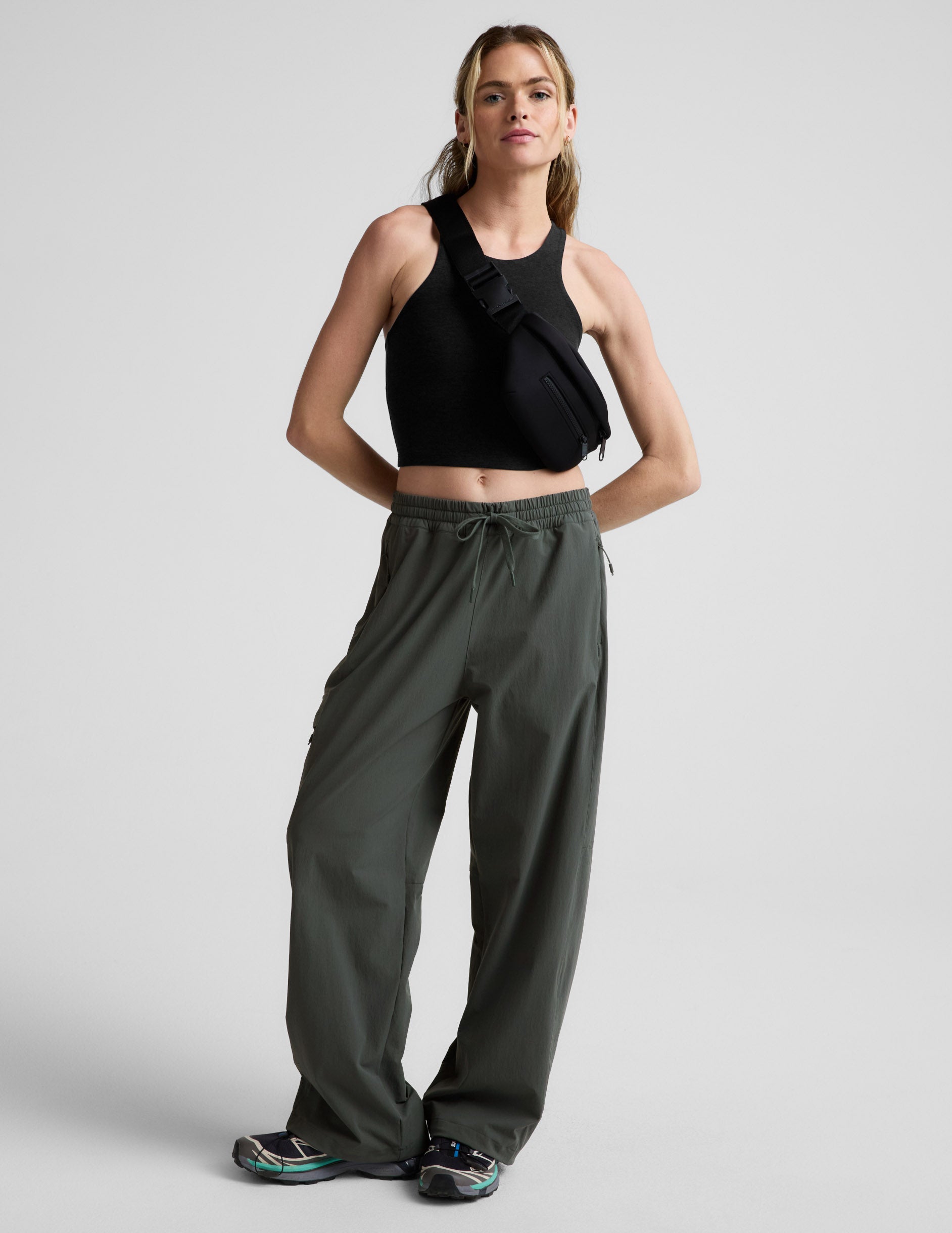 Women's Peak Cargo Pants - Slate Green | Beyond Yoga