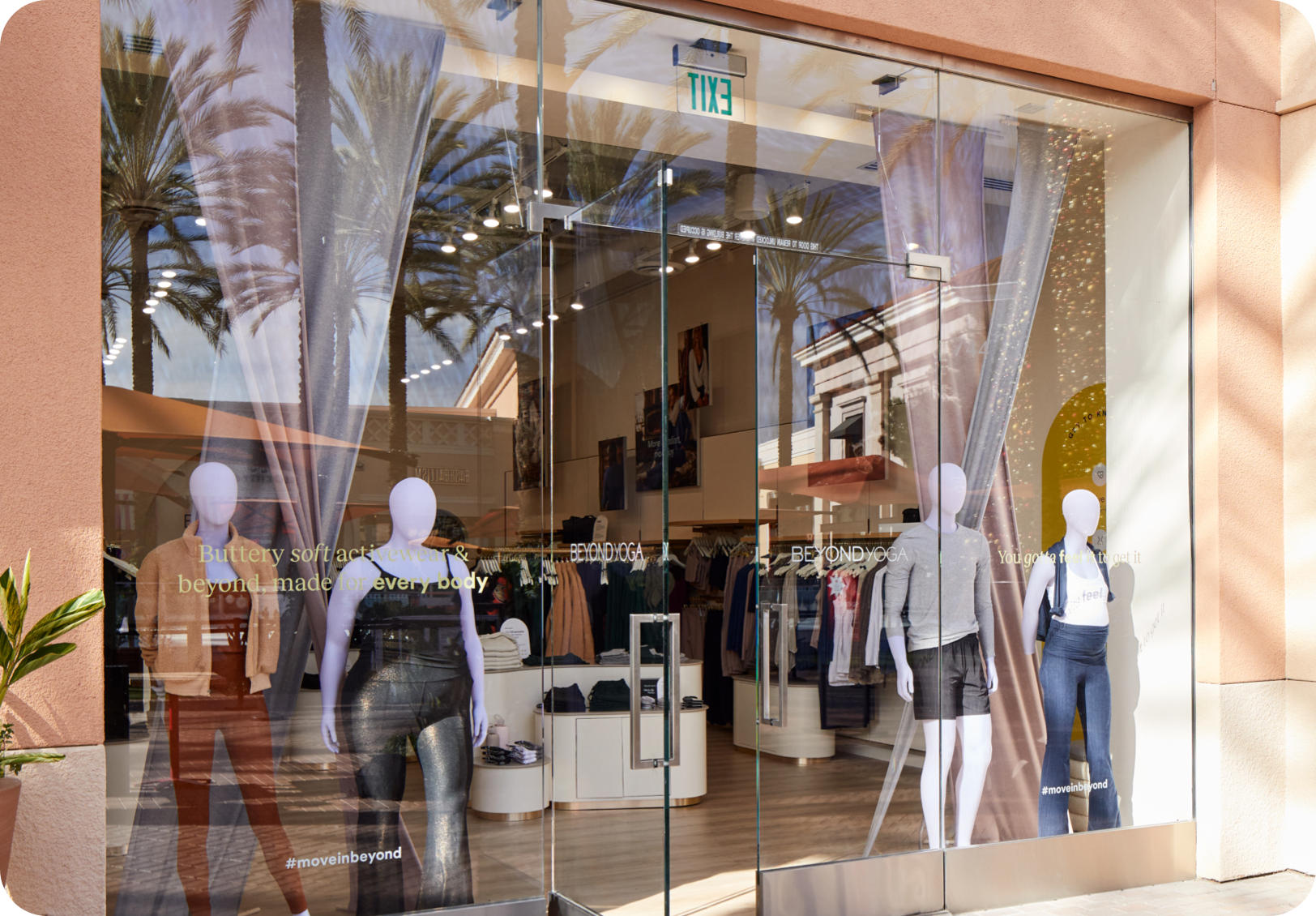 Irvine storefront featuring mannequins