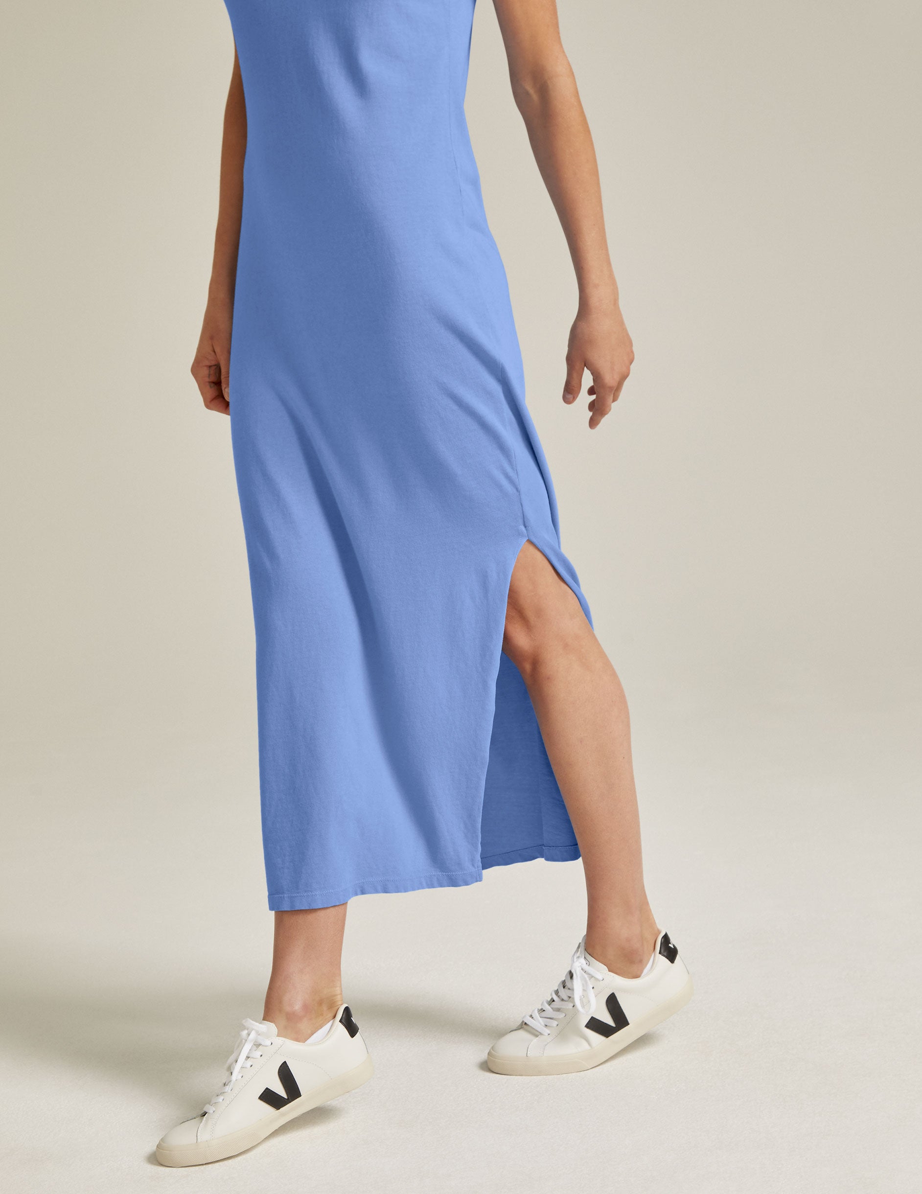 blue maxi sleeveless dress
