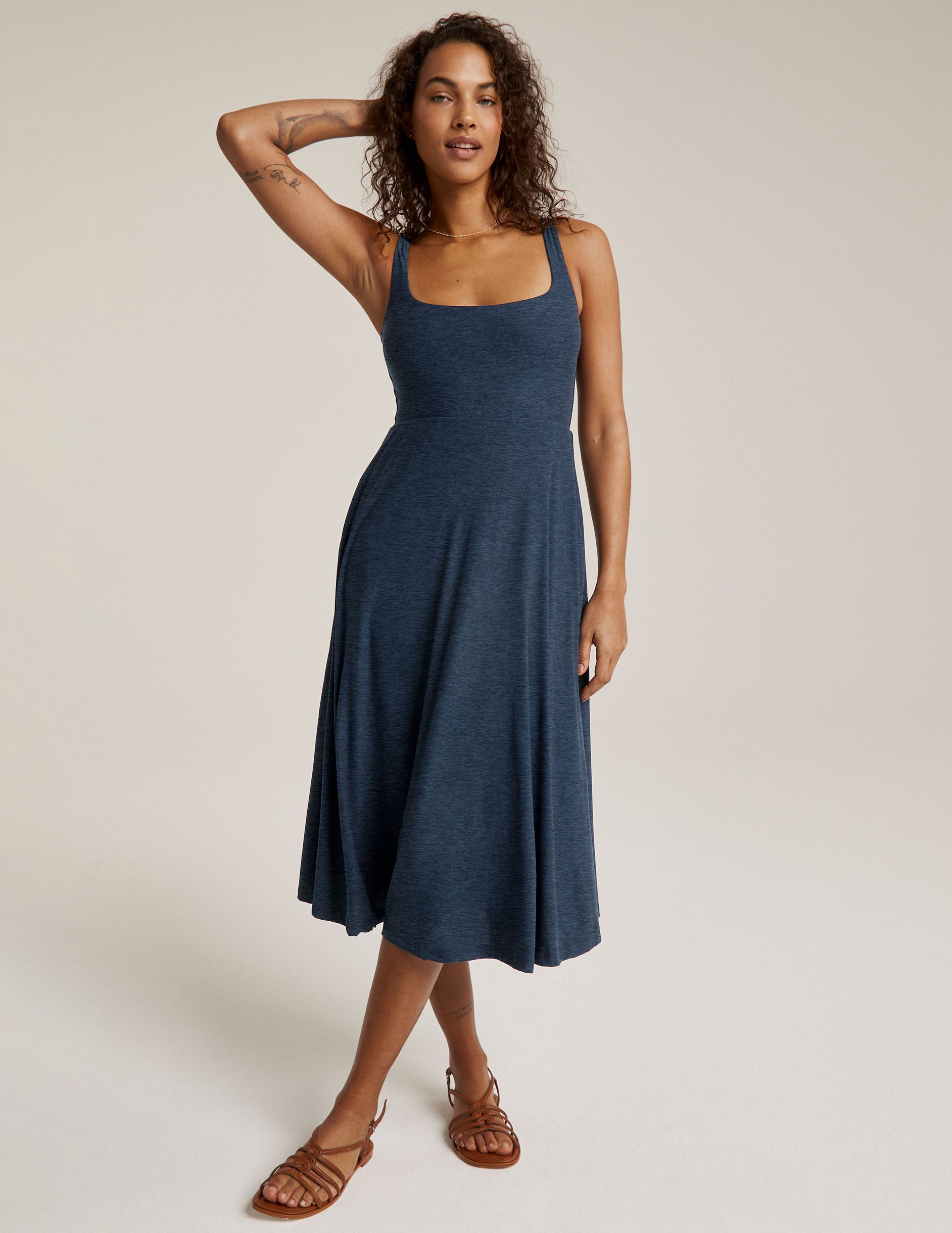 blue sleeveless midi loose fitting dress with square neckline and pockets