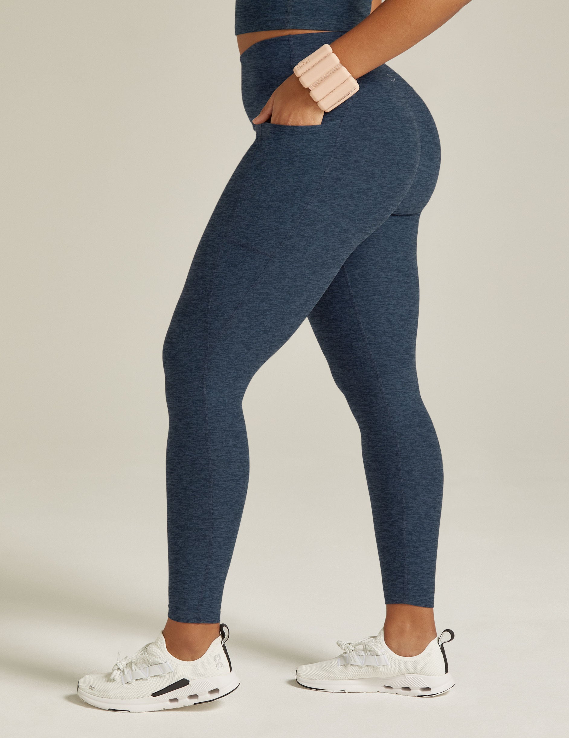 The best-selling leggings on  people are raving about