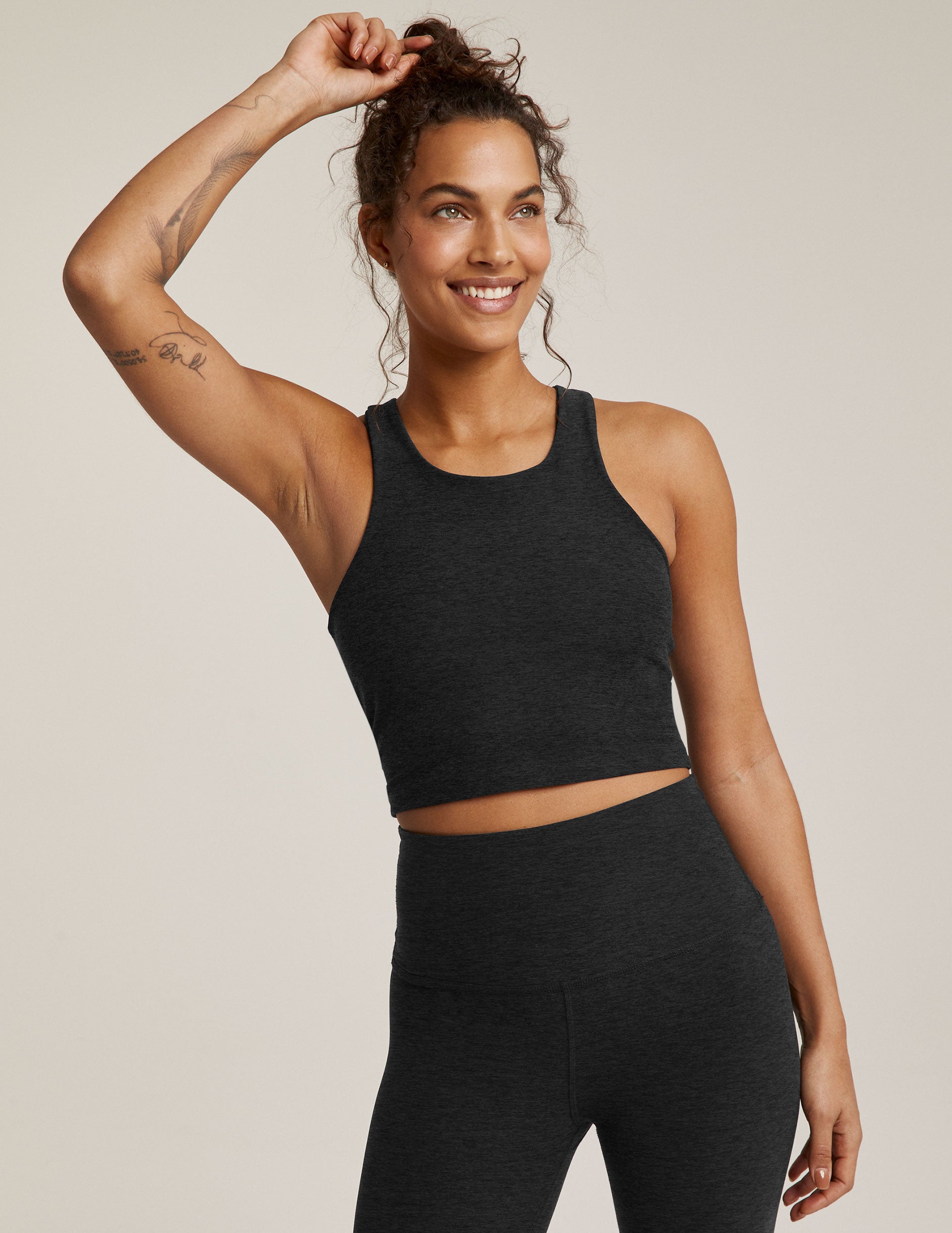  Beyond Yoga Spacedye Motivate Cropped Tank for Women - Fitted  Silhouette - Crew Neck - Self-Shelf Bra Birch Heather XS One Size :  Clothing, Shoes & Jewelry