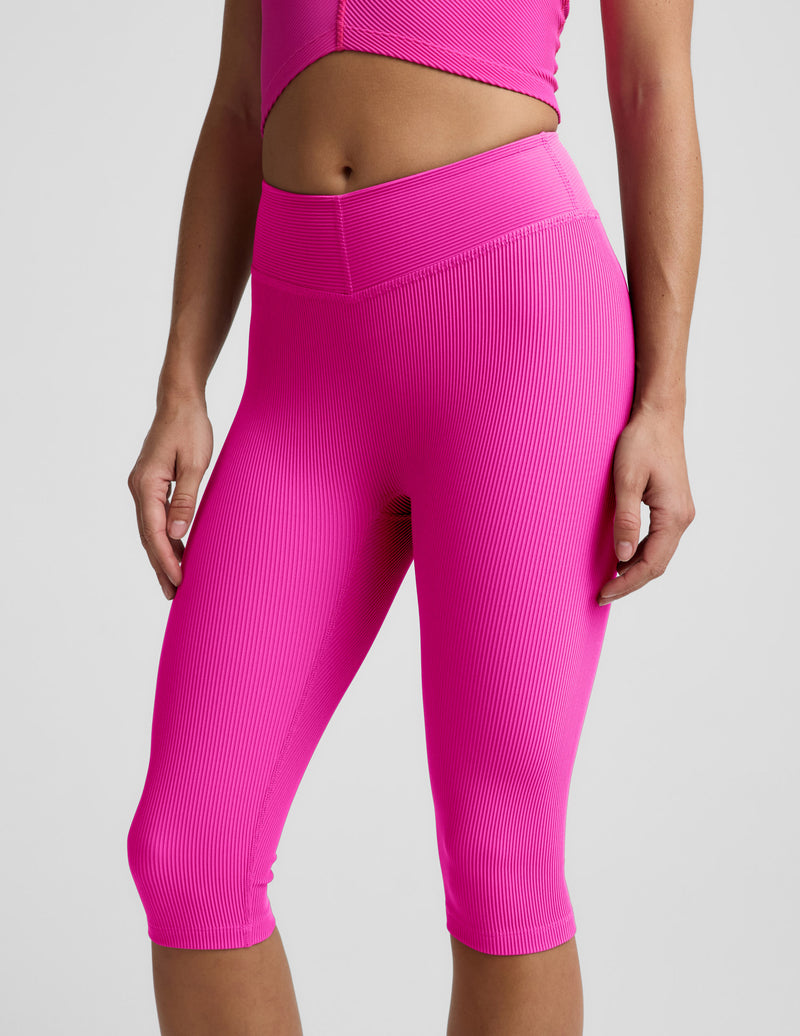Impulse Ribbed V-Waist Pedal Pusher Legging
