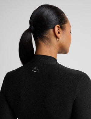 Featherweight Moving On Cropped Pullover