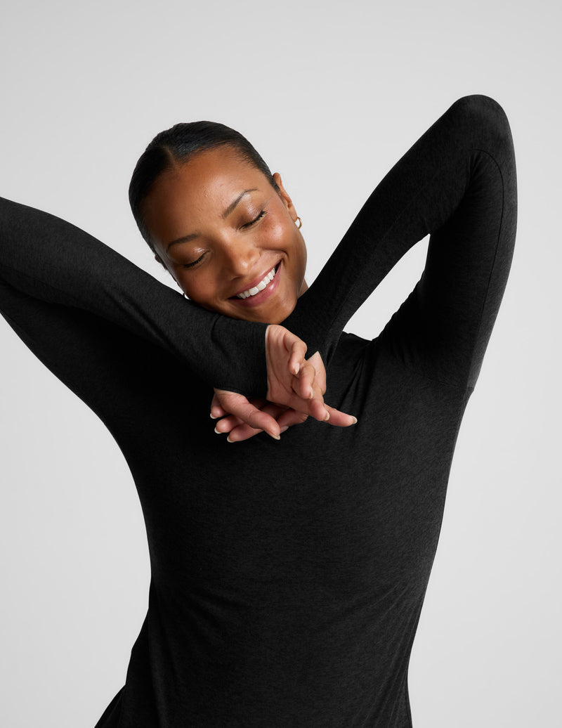 Featherweight Moving On Cropped Pullover