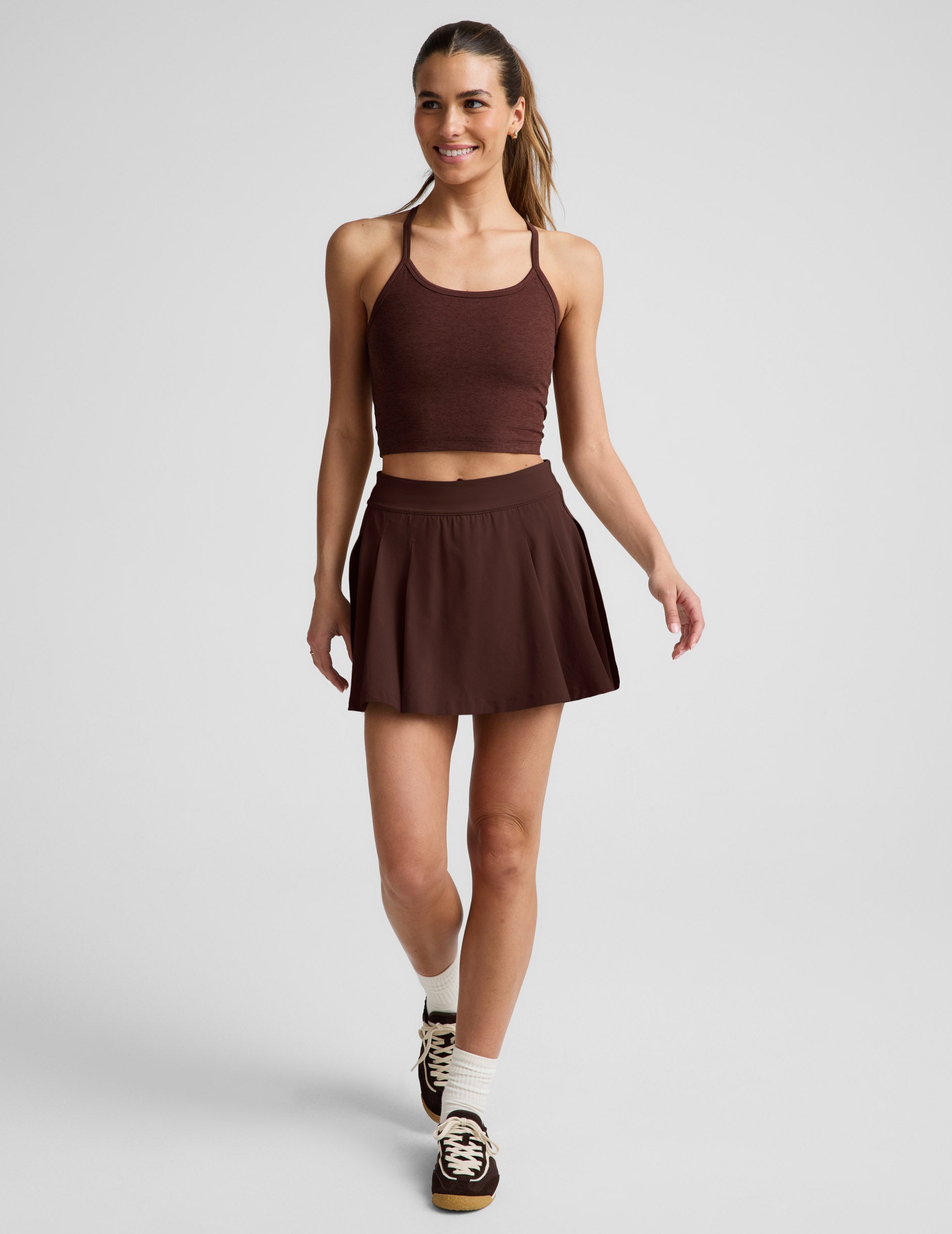 Women's Score Pleated Mini Skirt - Brown | Beyond Yoga