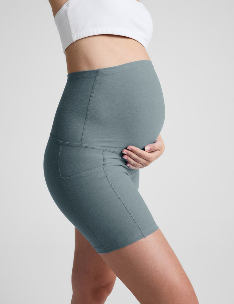 Spacedye™ Keep Pace 5" Maternity Pocket Biker Short