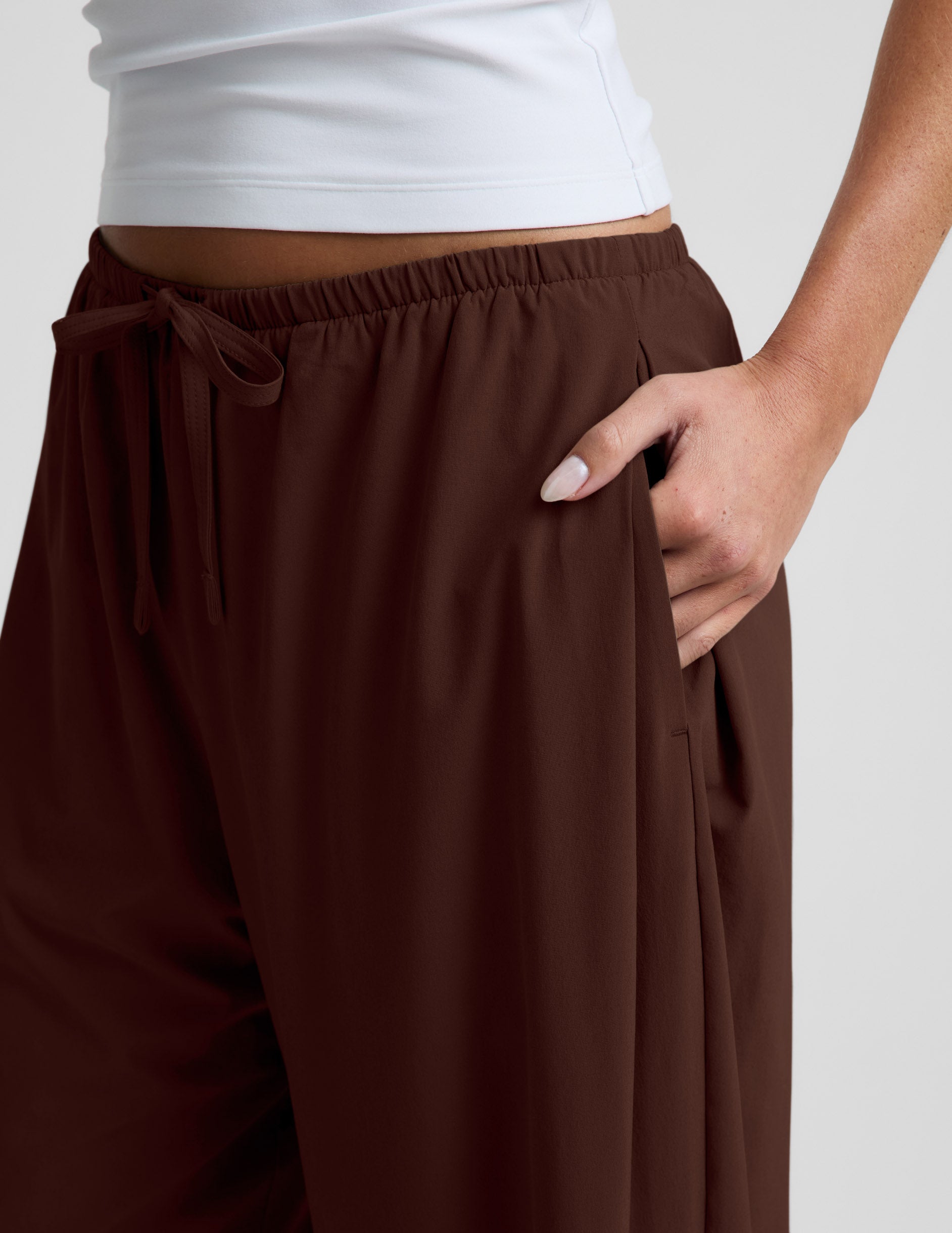 Women's Wide Leg Solstice Pants - Iced Mocha | Beyond Yoga