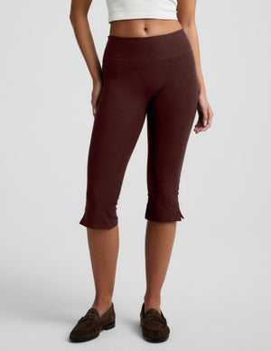 Beyond Yoga Womens Spacedye Cropped Flare Capri Iced Mocha Heather / L