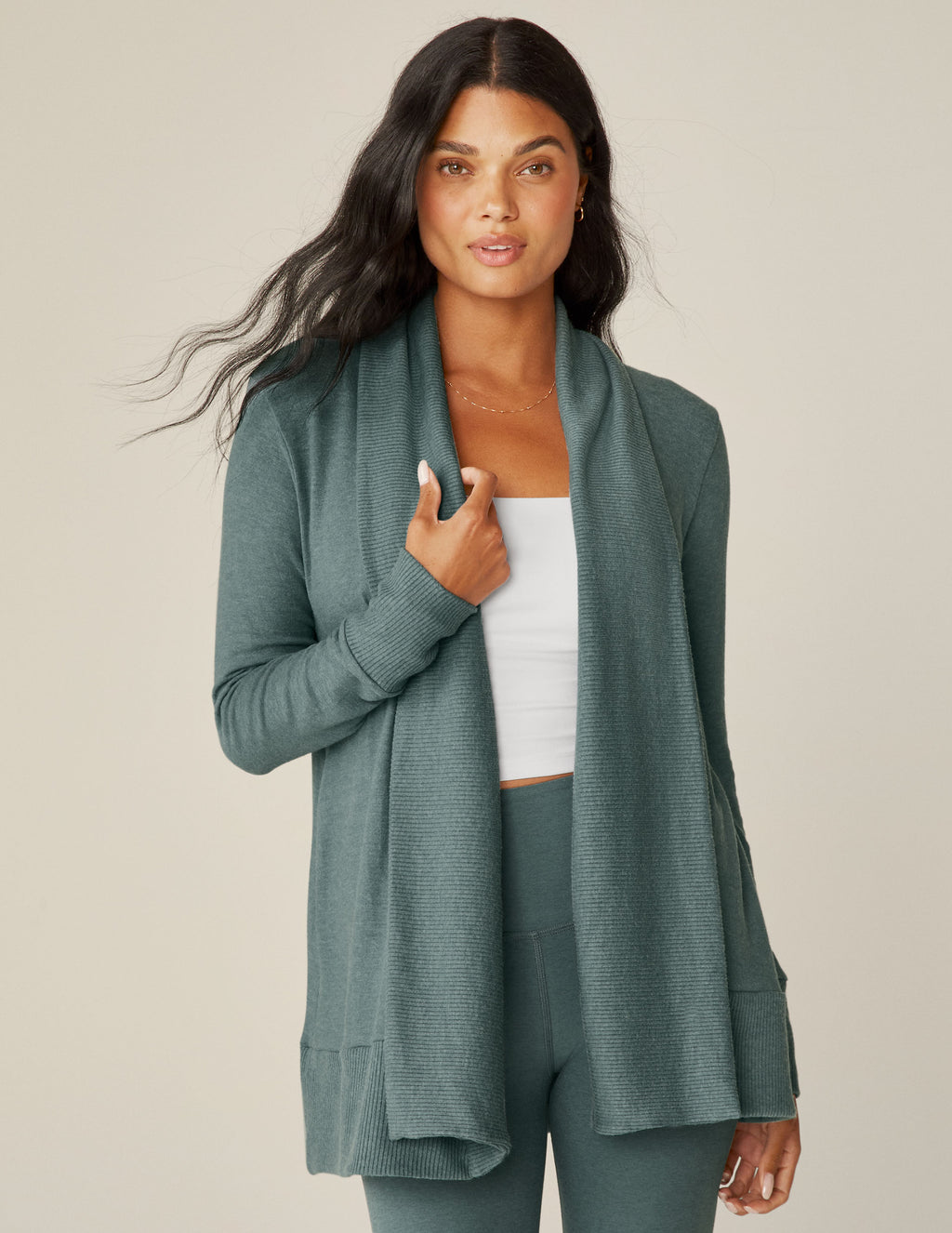 Turn Inward Front Twist Cropped Pullover