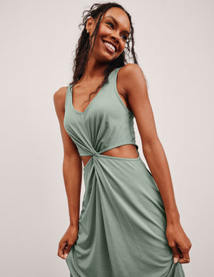 Around The World Front Twist Maxi Dress | Beyond Yoga Around The World Front Twist Maxi Dress | Beyond Yoga