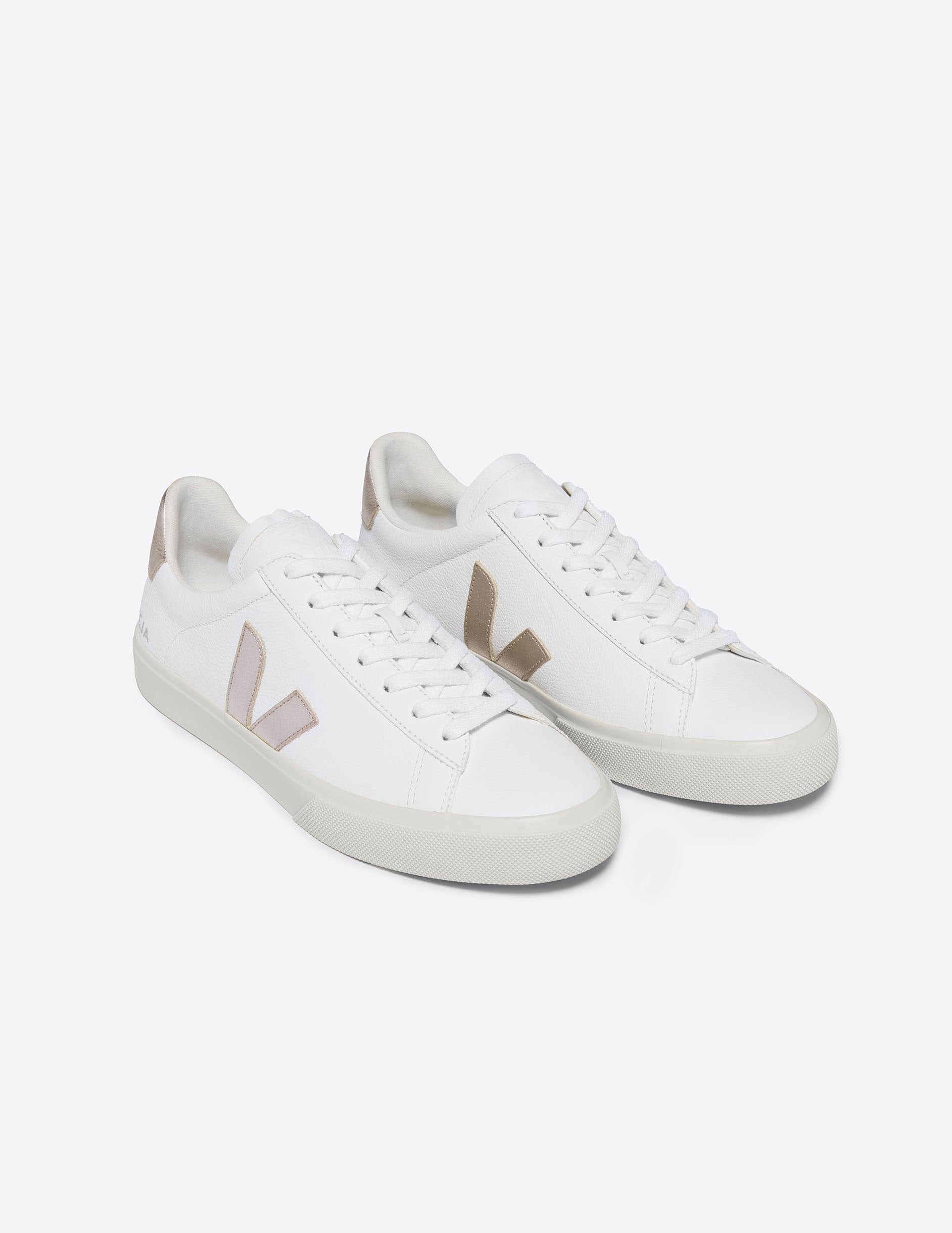 VEJA Campo Sneakers