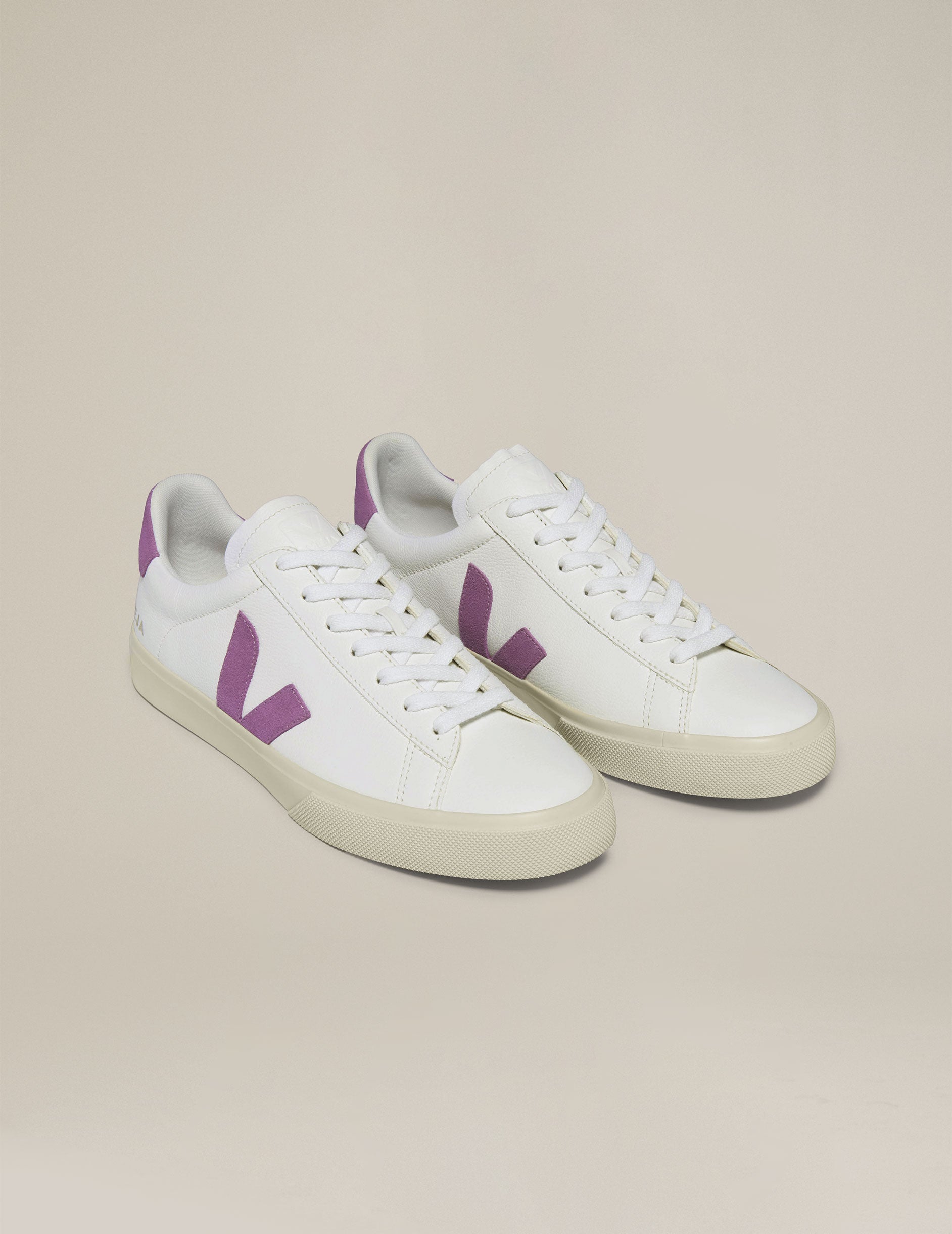 Veja Campo Sneakers - shops Nubuck - size 6