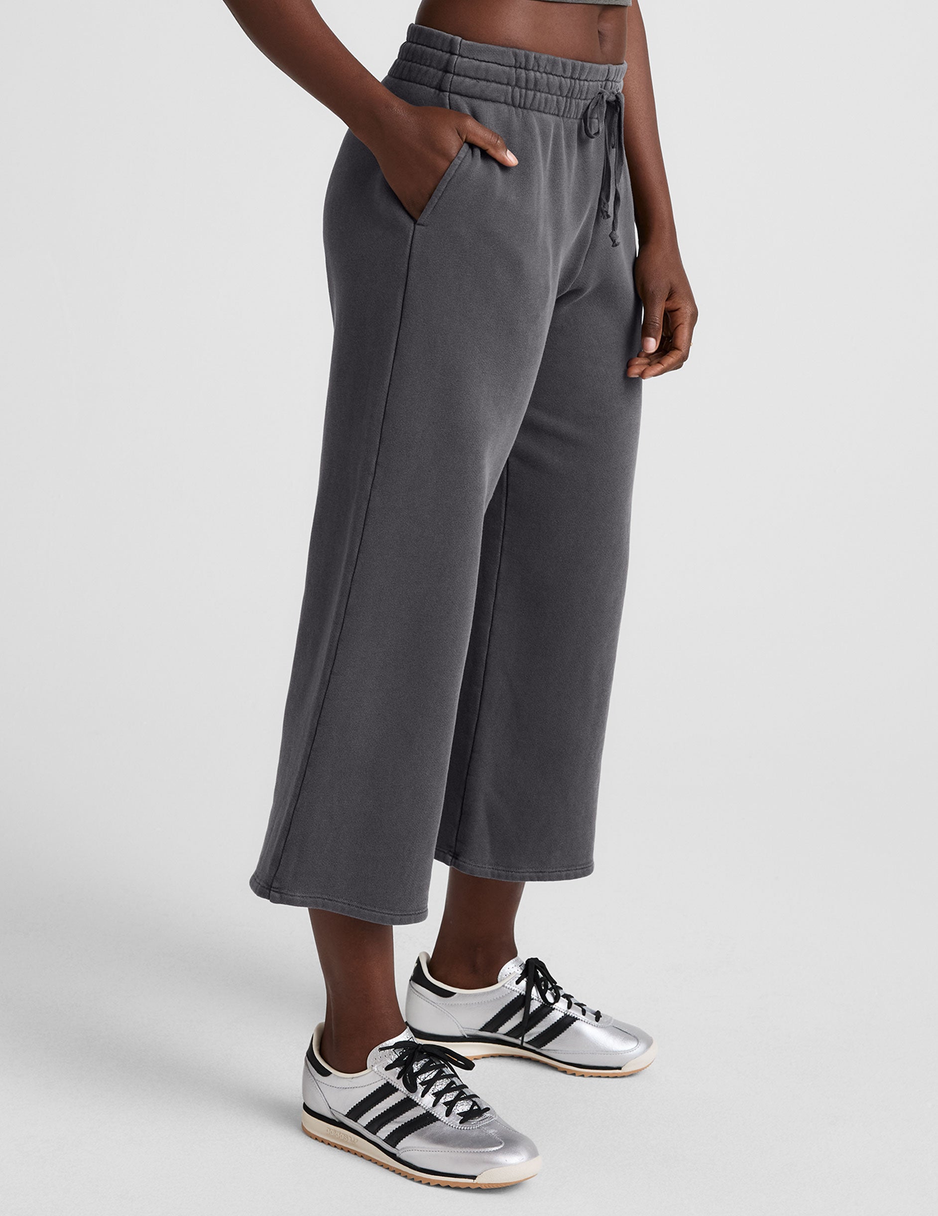 Cali Wide Leg Cropped Pant | Beyond Yoga