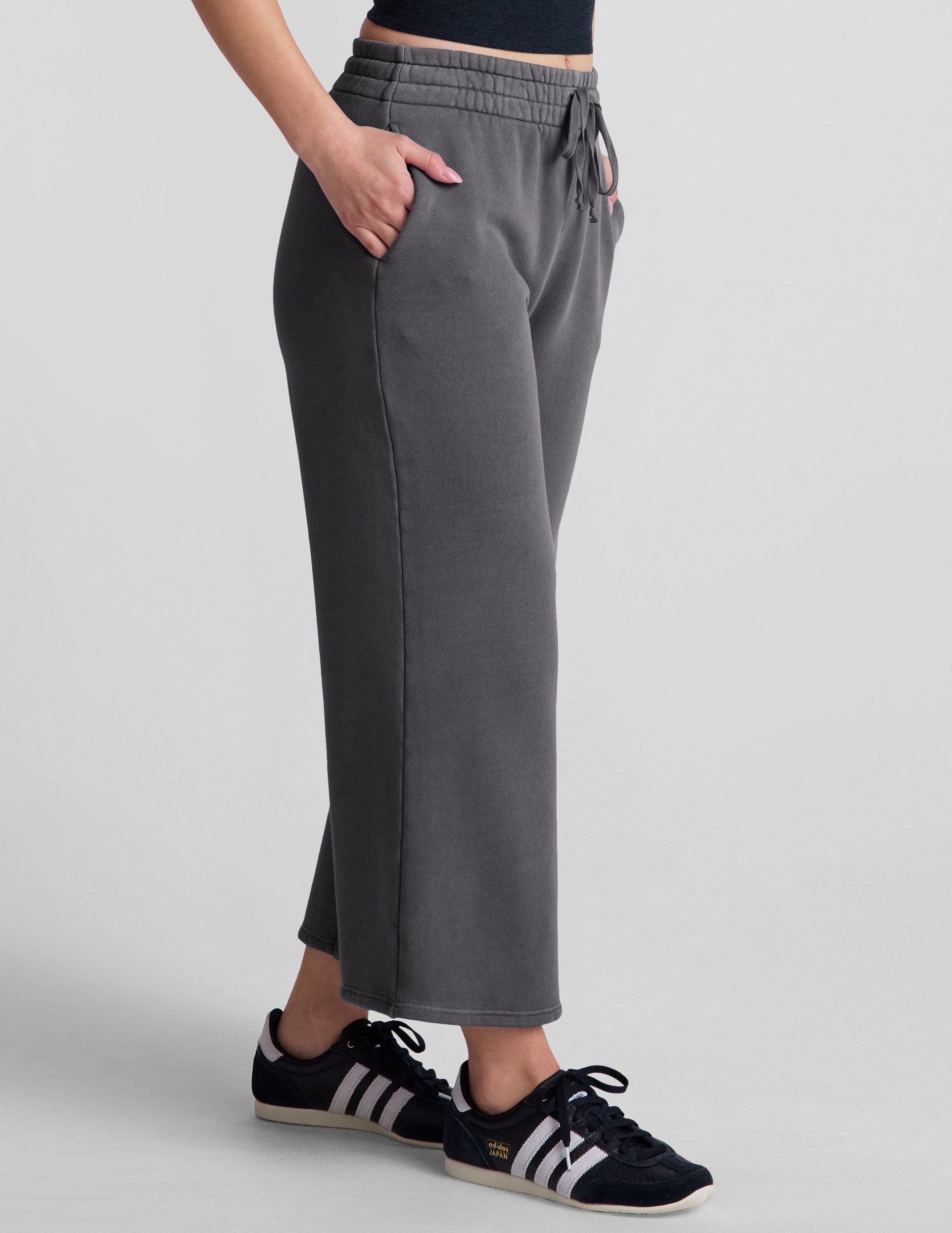 Cali Wide Leg Cropped Pant