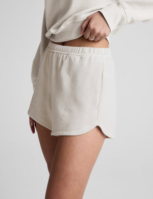 Fade Out Mid-Rise Short