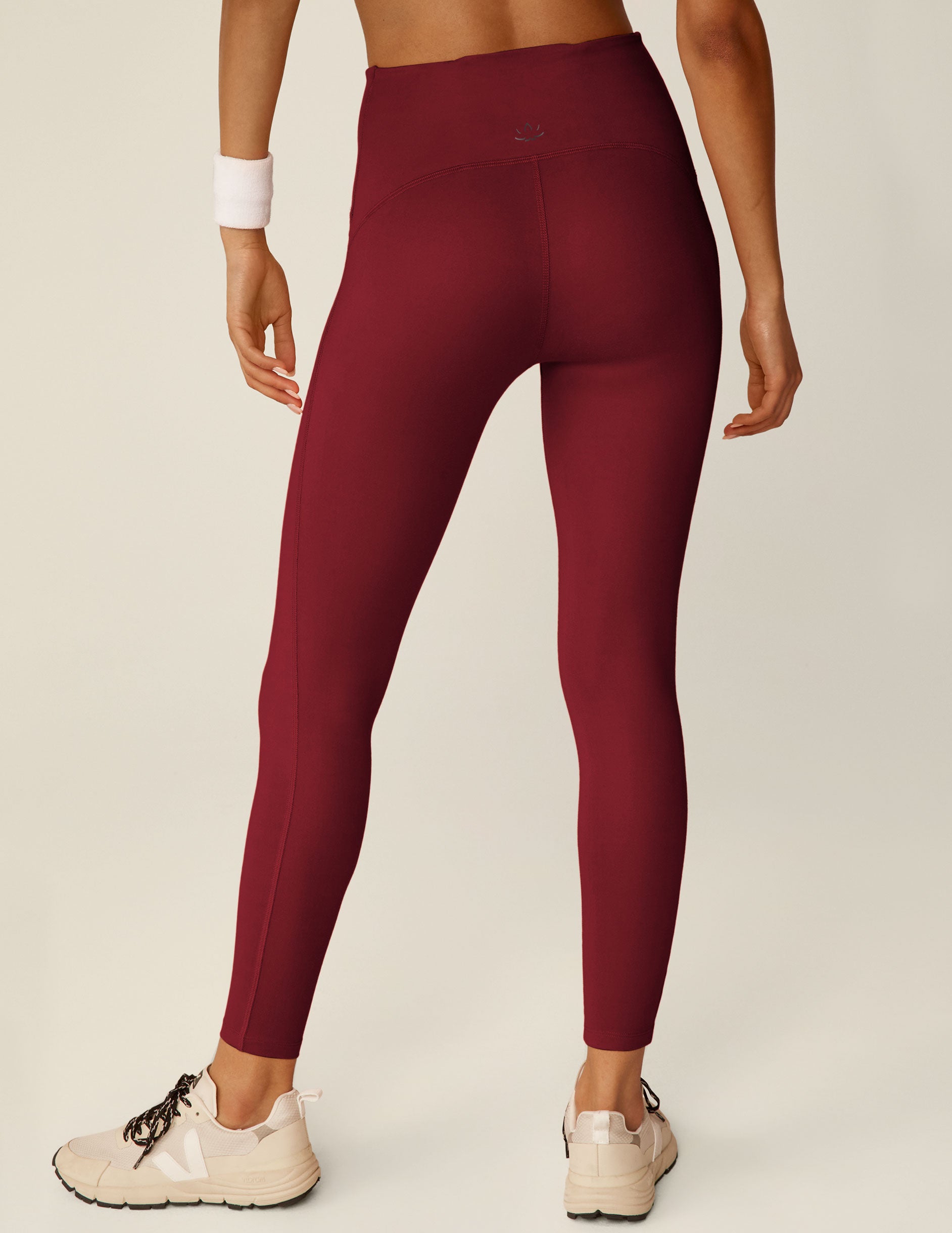 red powerbeyond midi leggings. 