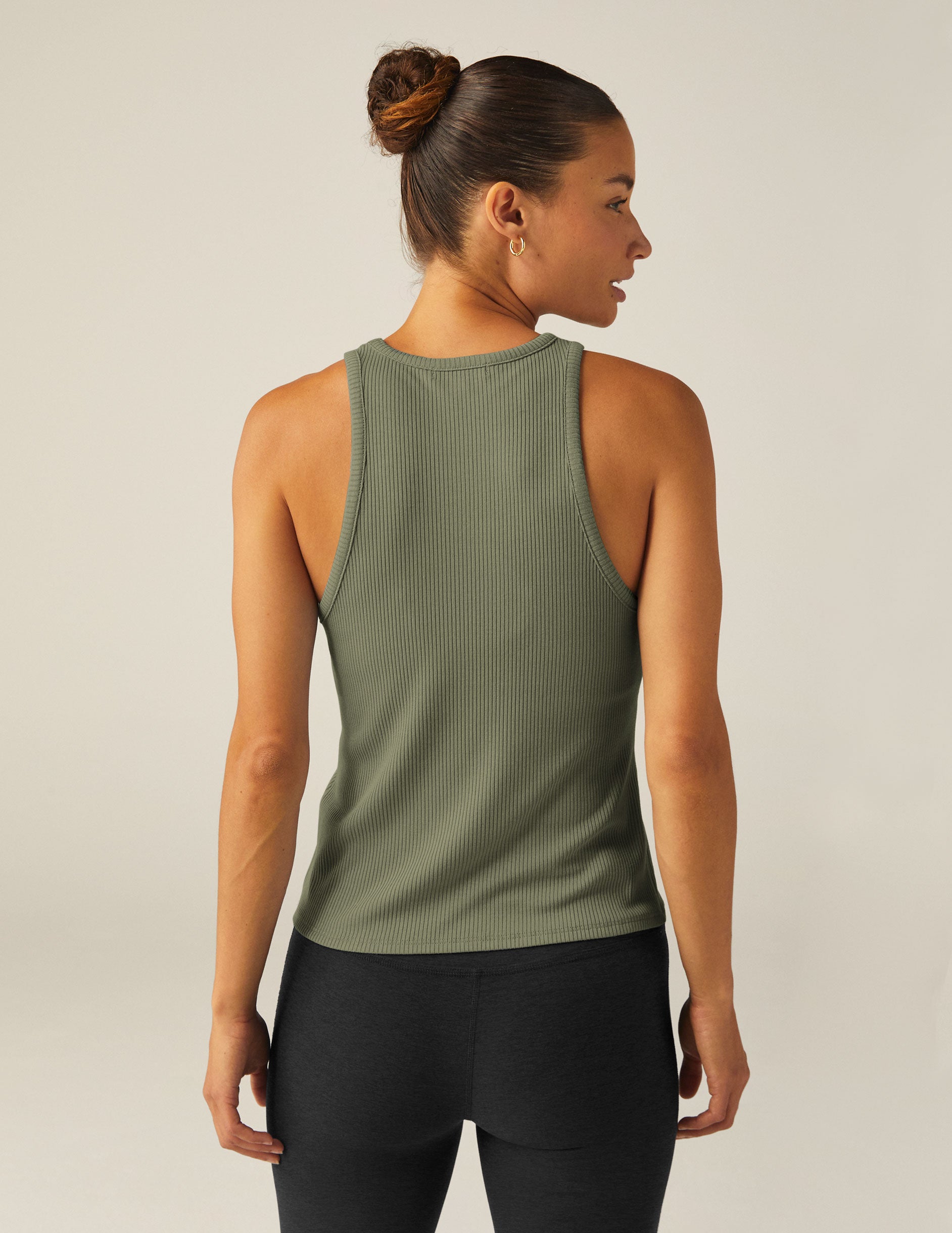 green rib tank