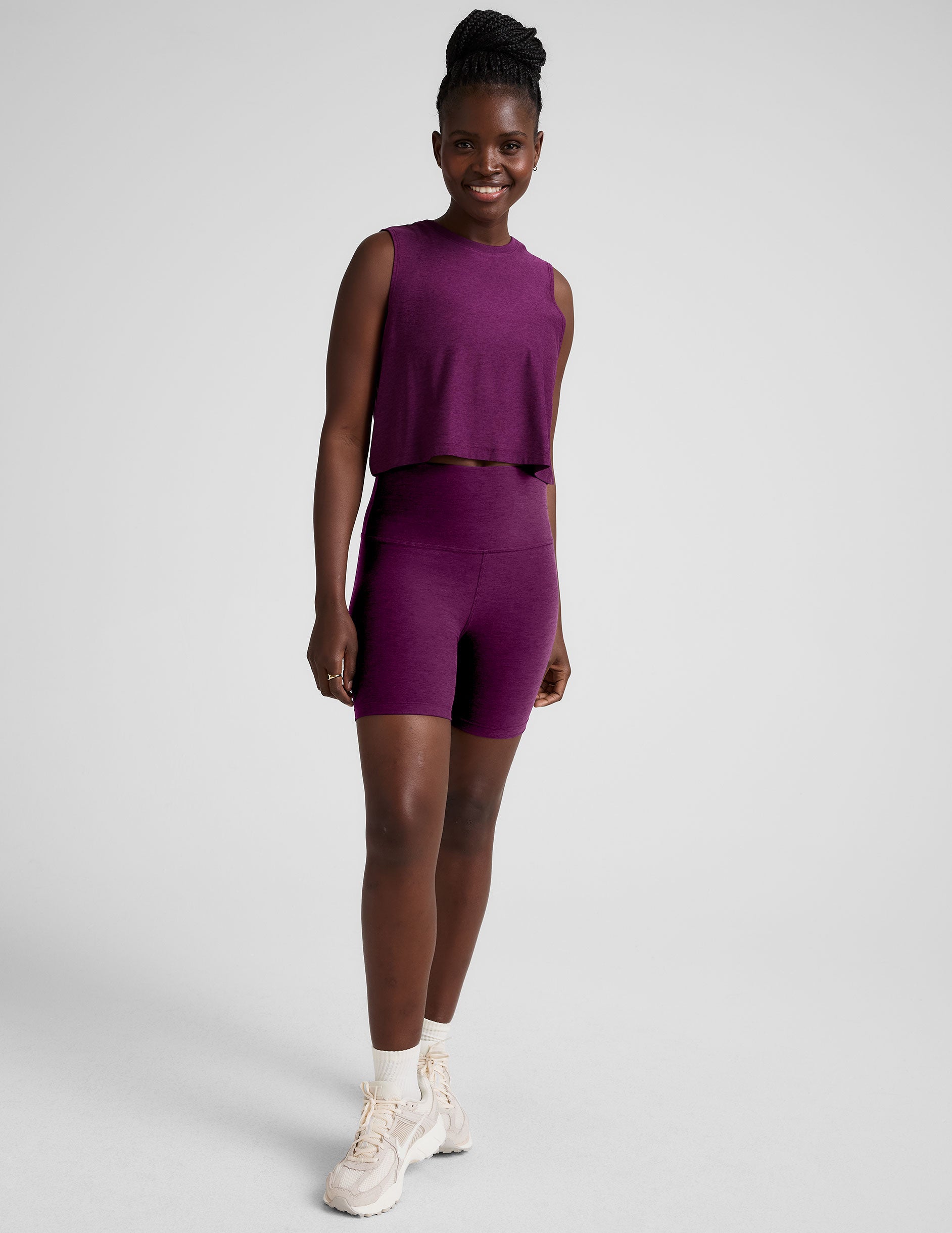 poco　1207 Featherweight Minimal Cropped Tank | Beyond Yoga