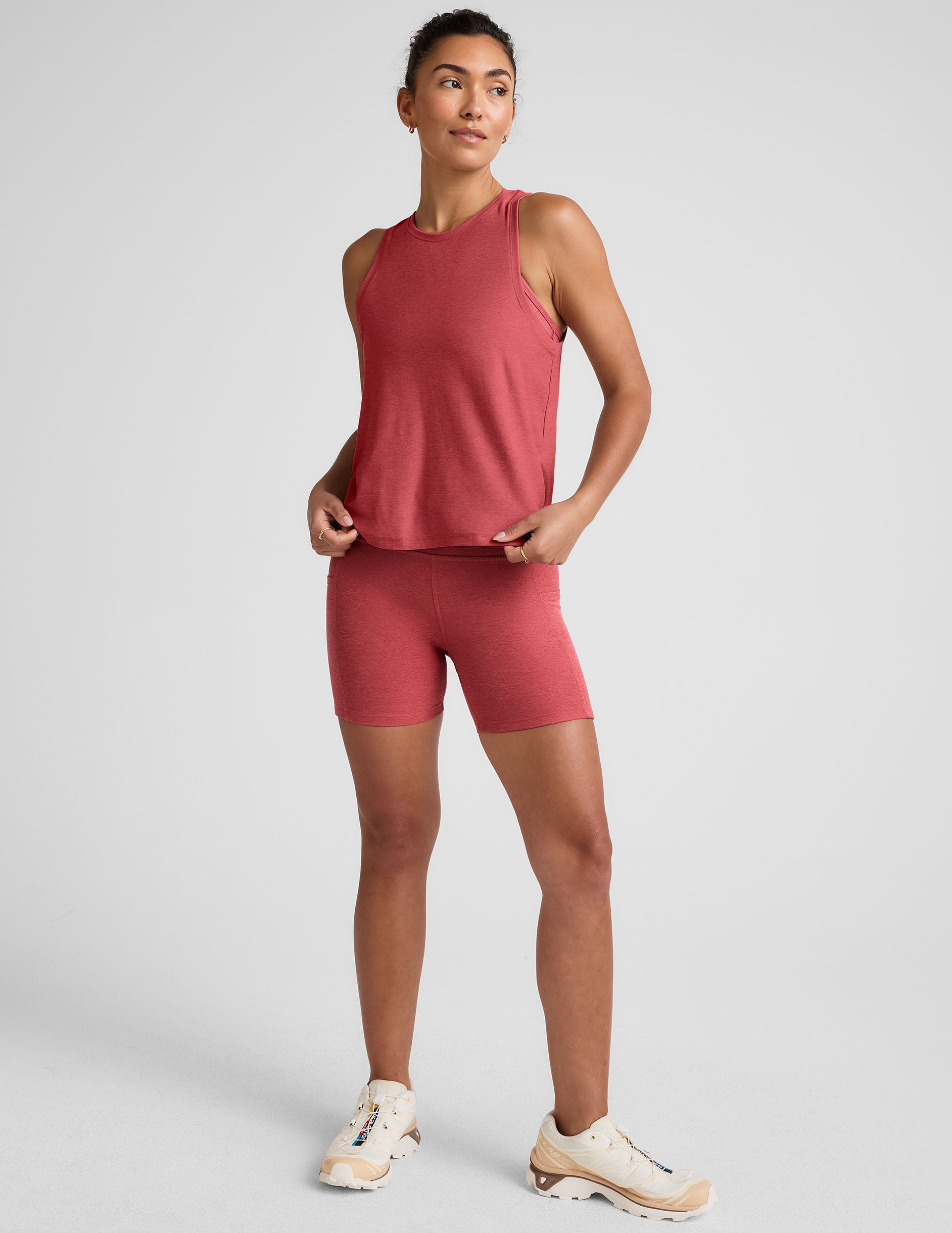 ★2025SS新作★GROVE★LAKE BODY SLEEVELESS Tiana Sleeveless Top