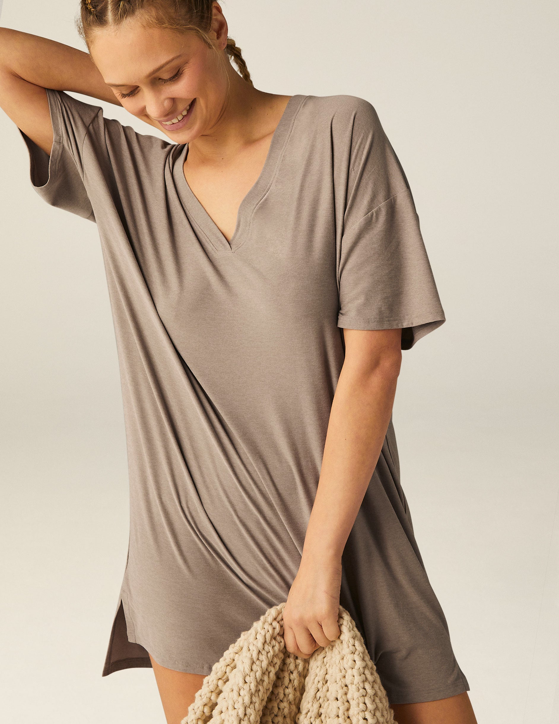 brown v-neck oversized sleep t-shirt. 