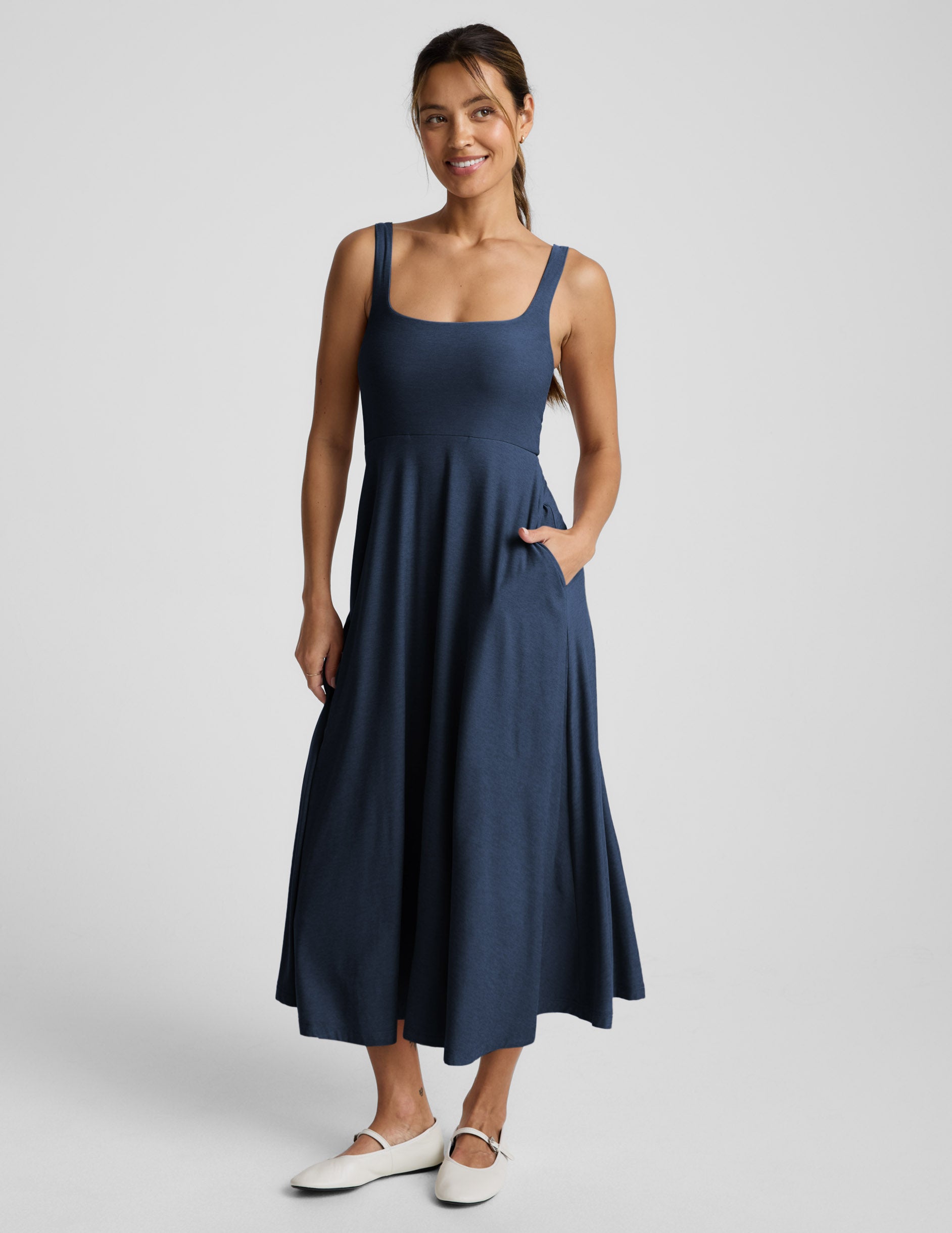 midi active dress Beyond Yoga Featherweight At The Ready Square Neck Midi Dress