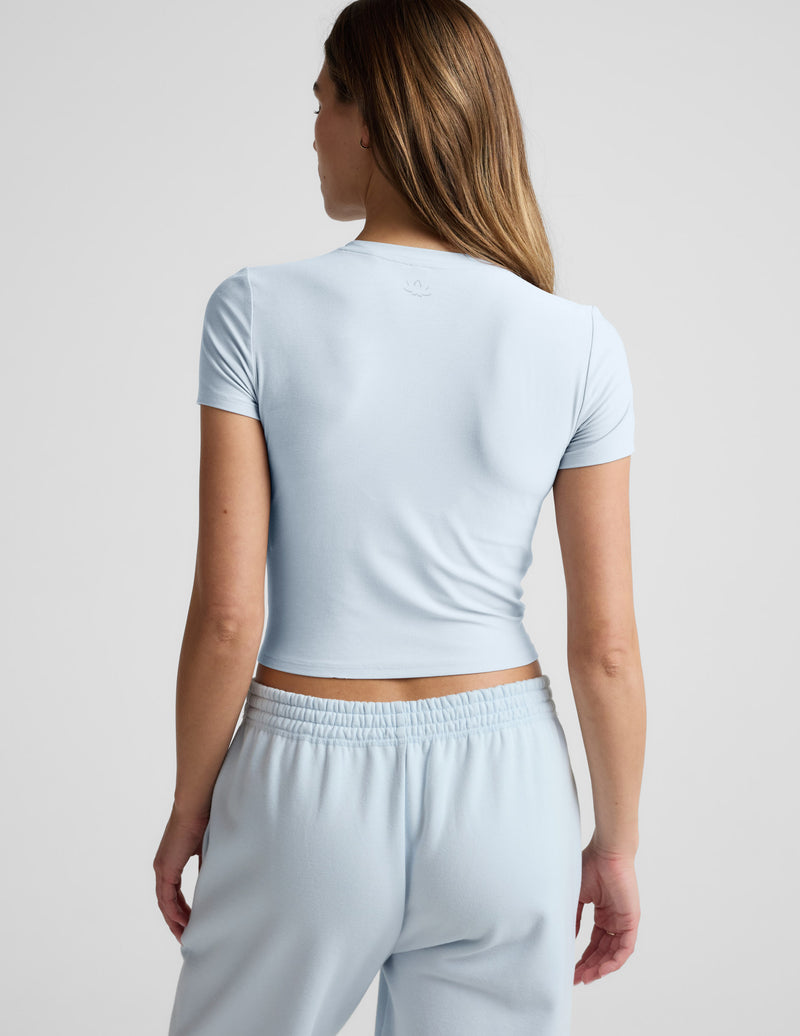 Featherweight Cropped Tee
