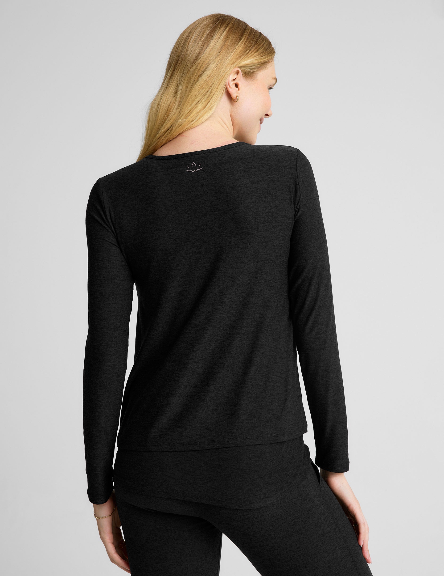 black maternity long sleeve top