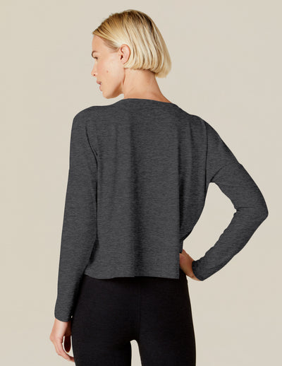 black charcoal long sleeve pullover. 