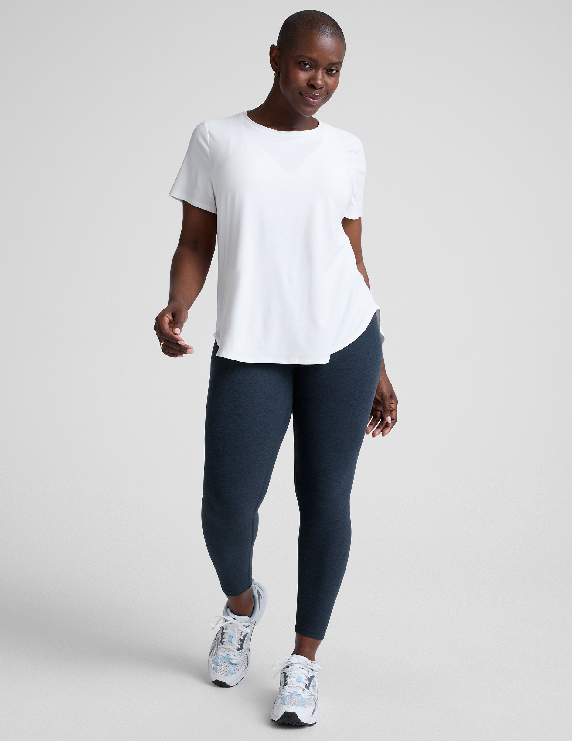 (取寄) ビヨンドヨガ レディース フェザーウェイト オン ザ ダウン ロー ティー Beyond Yoga women Featherweight On The Down Low Tee Nocturnal Navy Featherweight On The Down Low Tee | Beyond Yoga