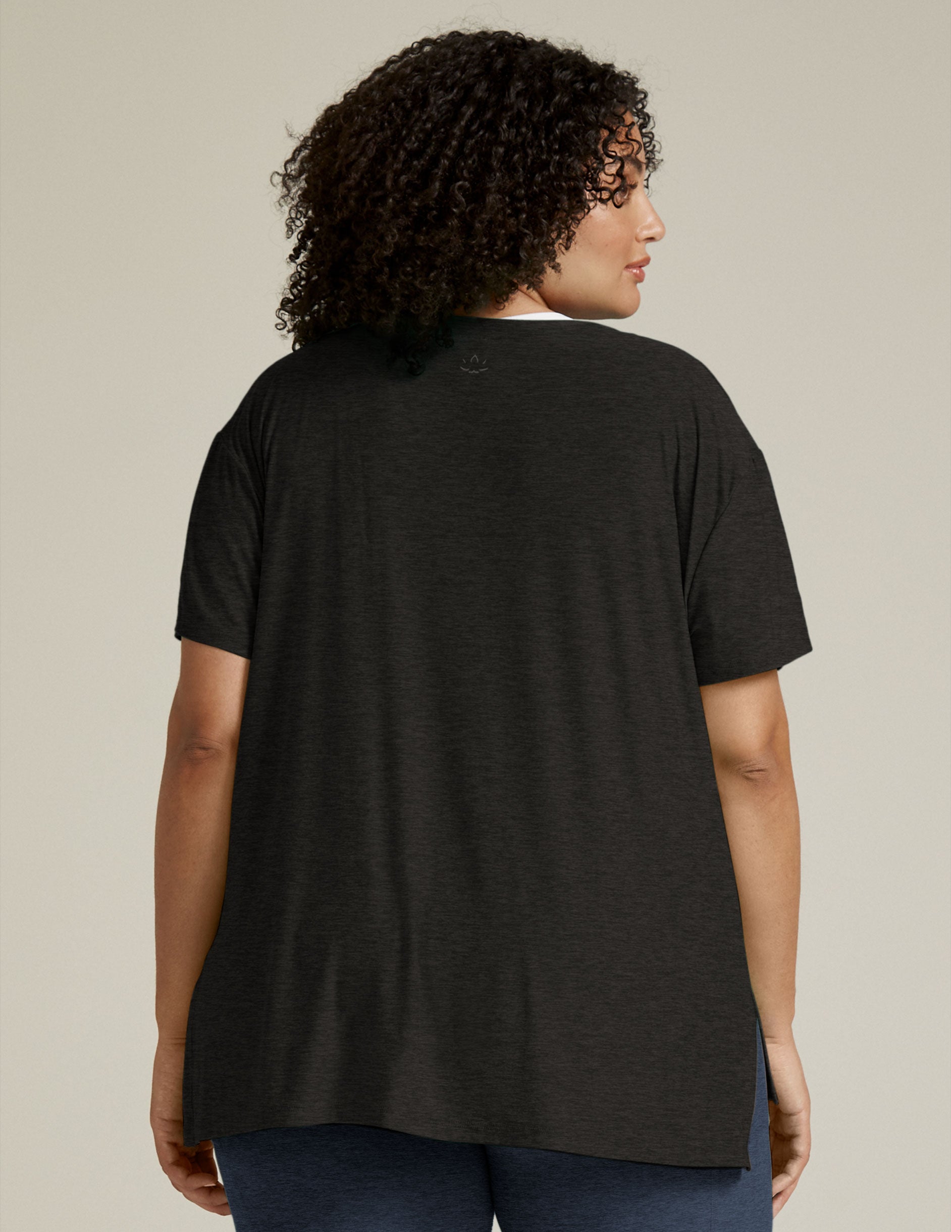 Split Up Long Tee | Beyond Yoga