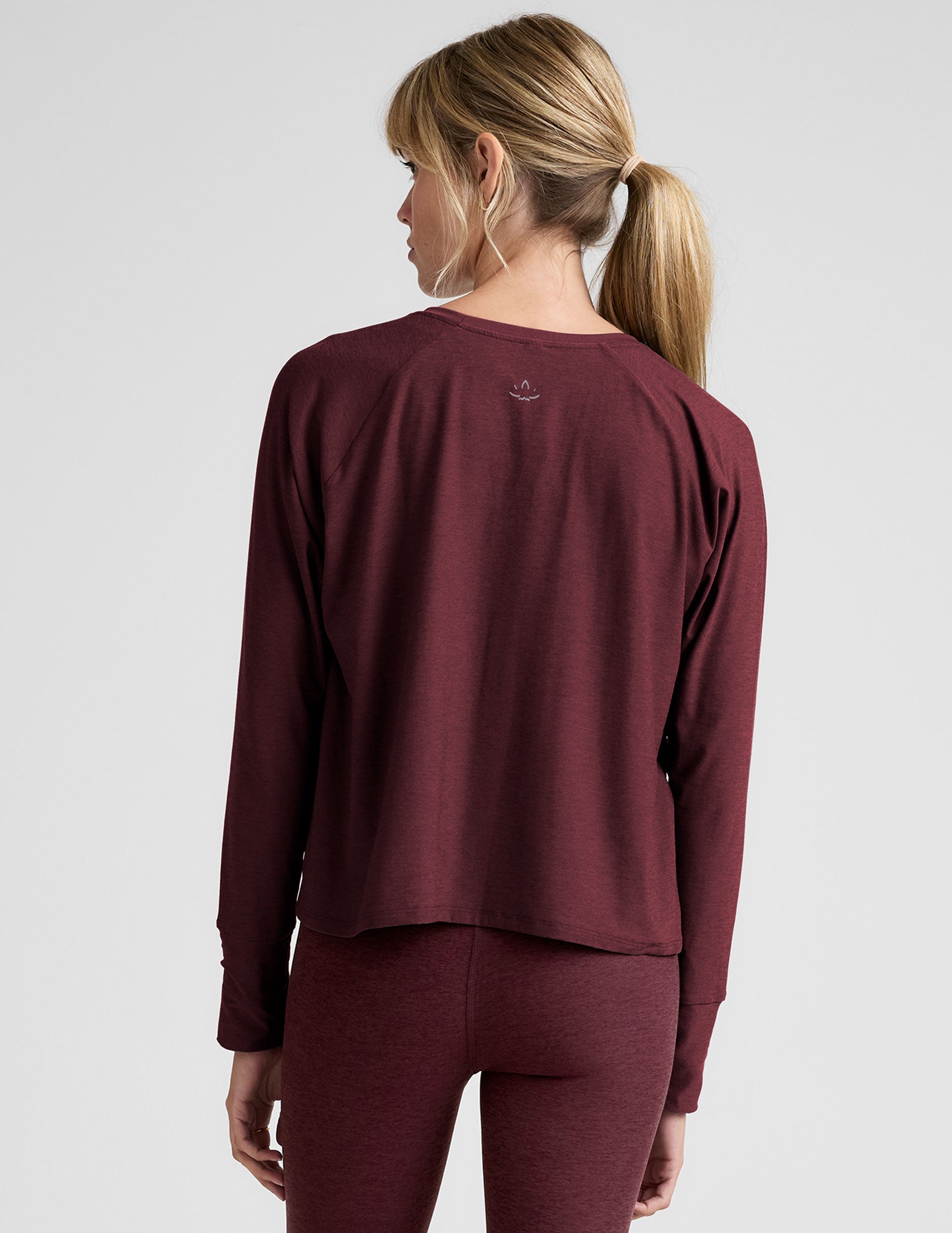 Featherweight Daydreamer Pullover | Beyond Yoga