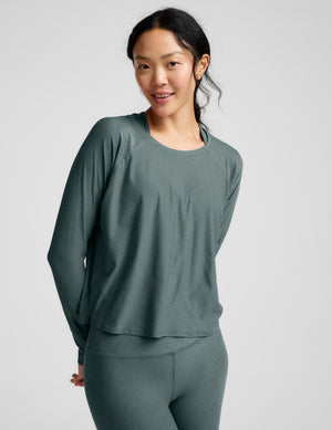 Featherweight Daydreamer Pullover