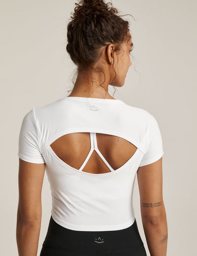 white crop top short sleeve top with open back