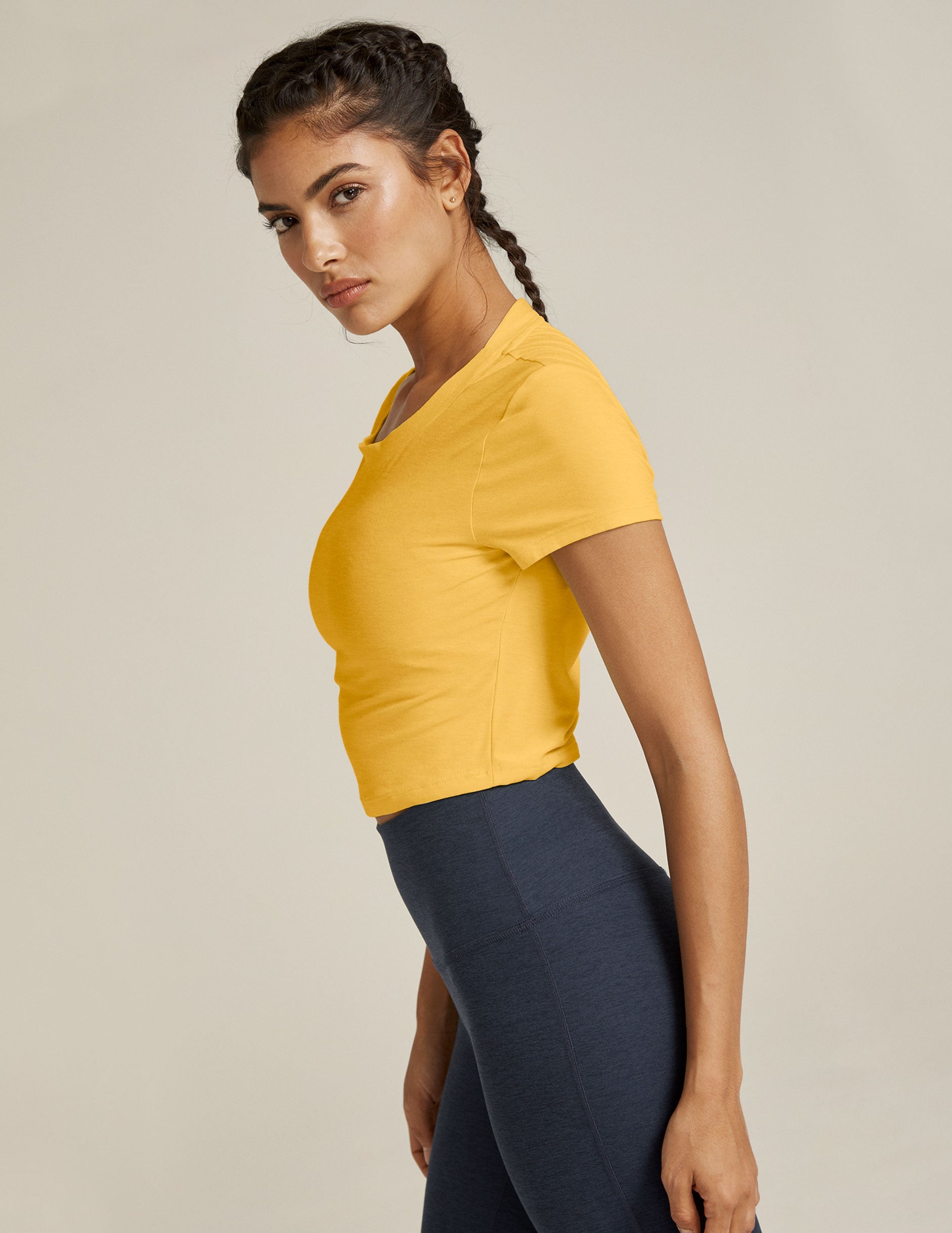 yellow fitted cropped t-shirt with a back keyhole opening. 