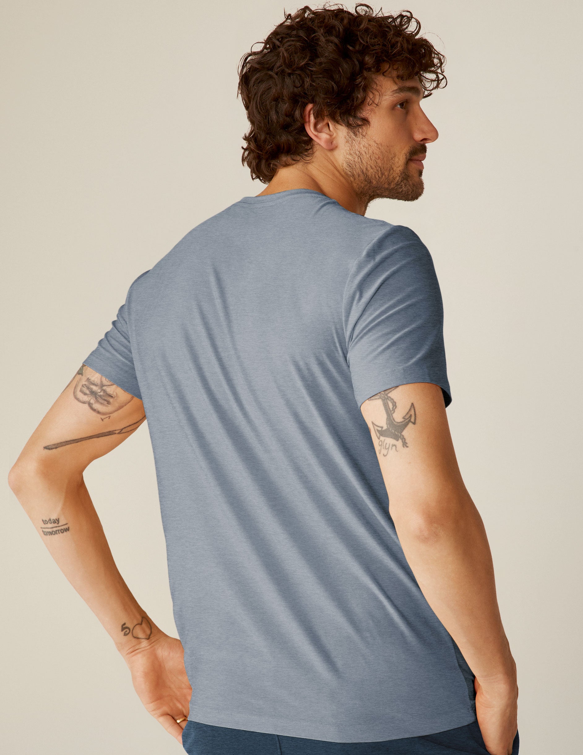 mens blue short sleeve shirt