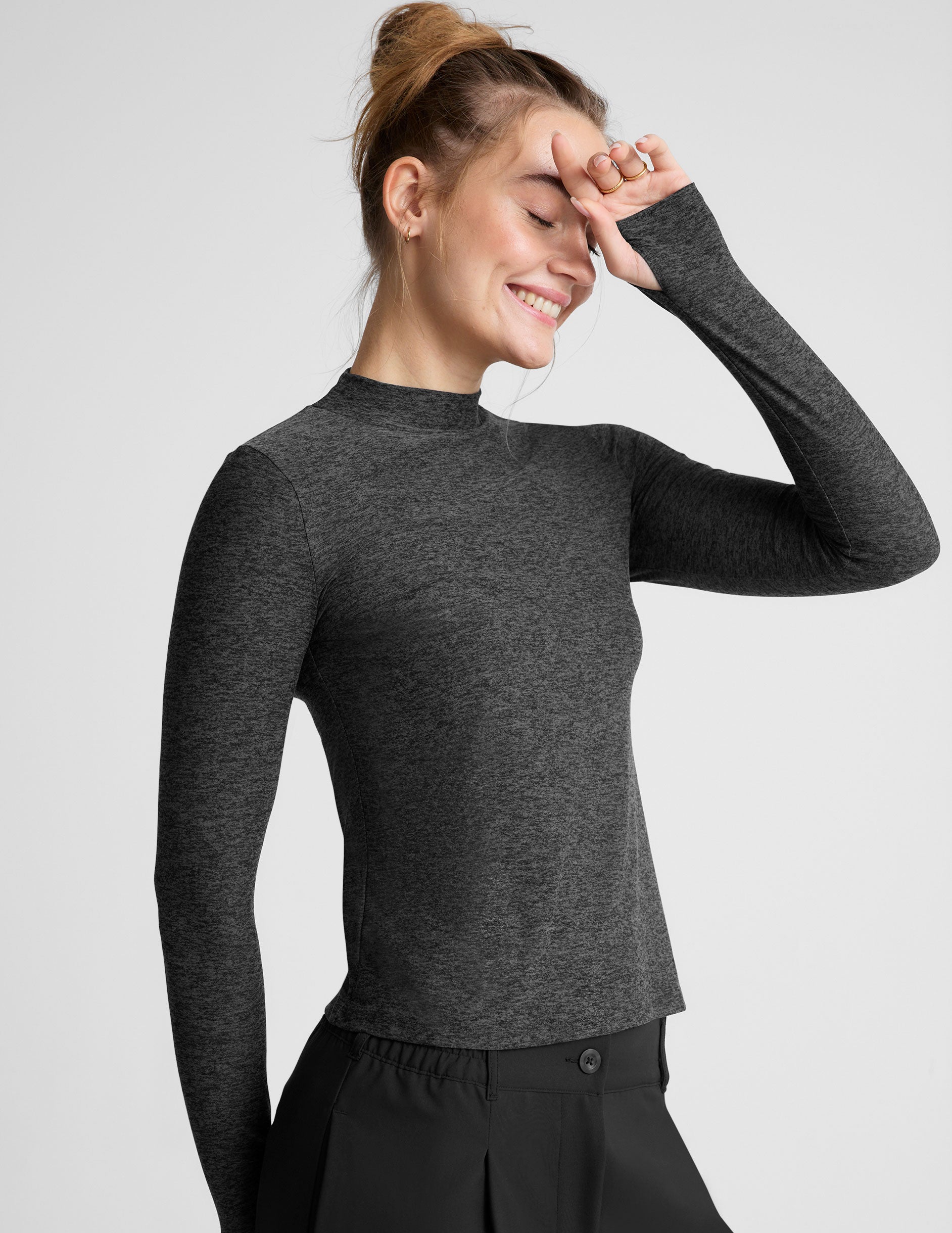 Featherweight Moving On Pullover